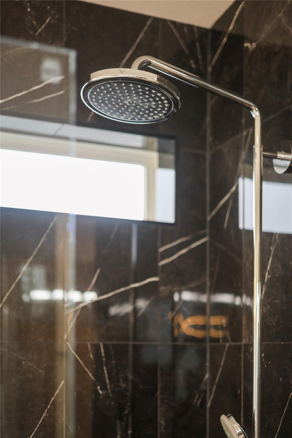 108 Tillery St # 1, Austin, TX 78702