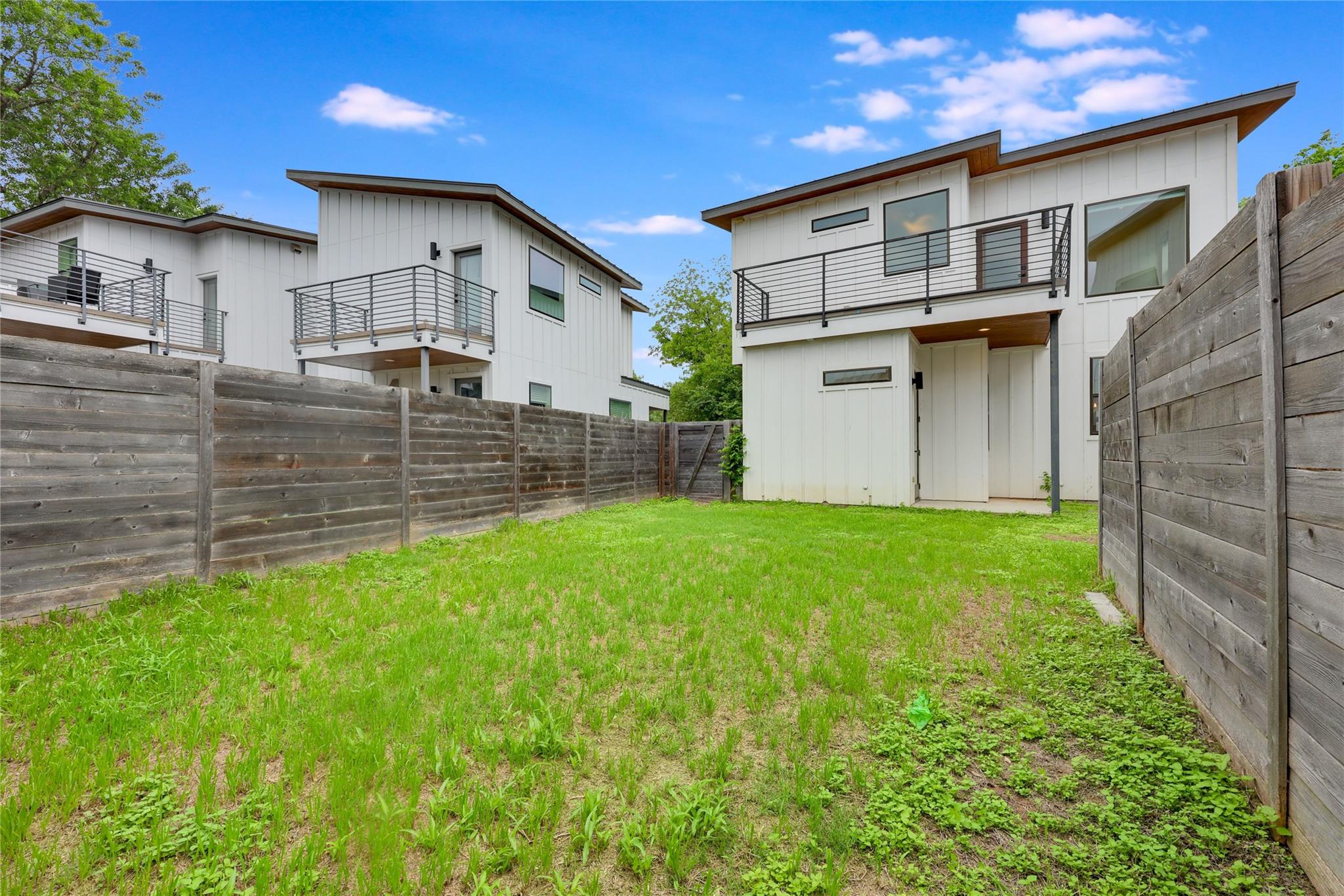 108 Tillery St # 1, Austin, TX 78702