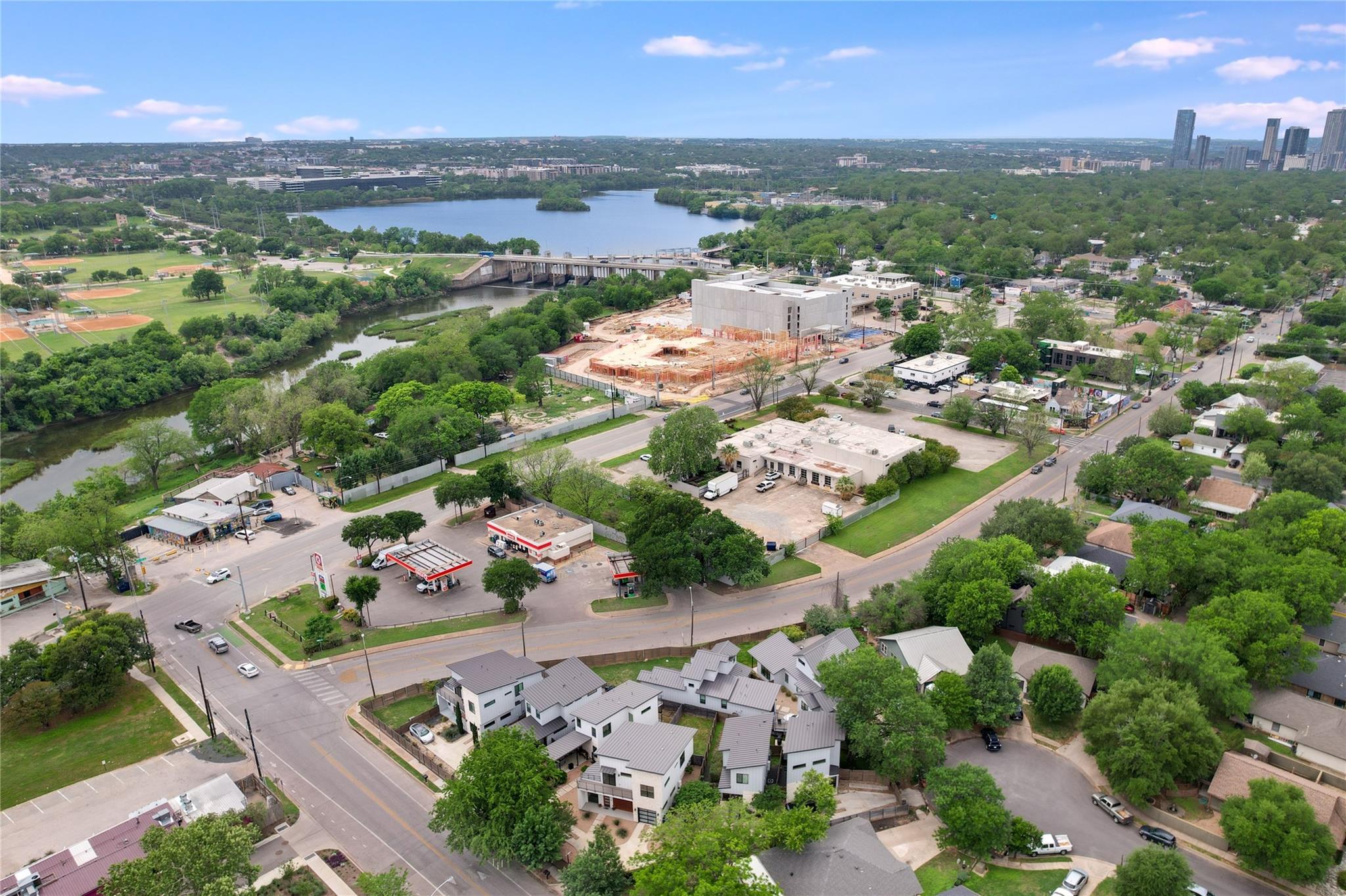 108 Tillery St # 1, Austin, TX 78702