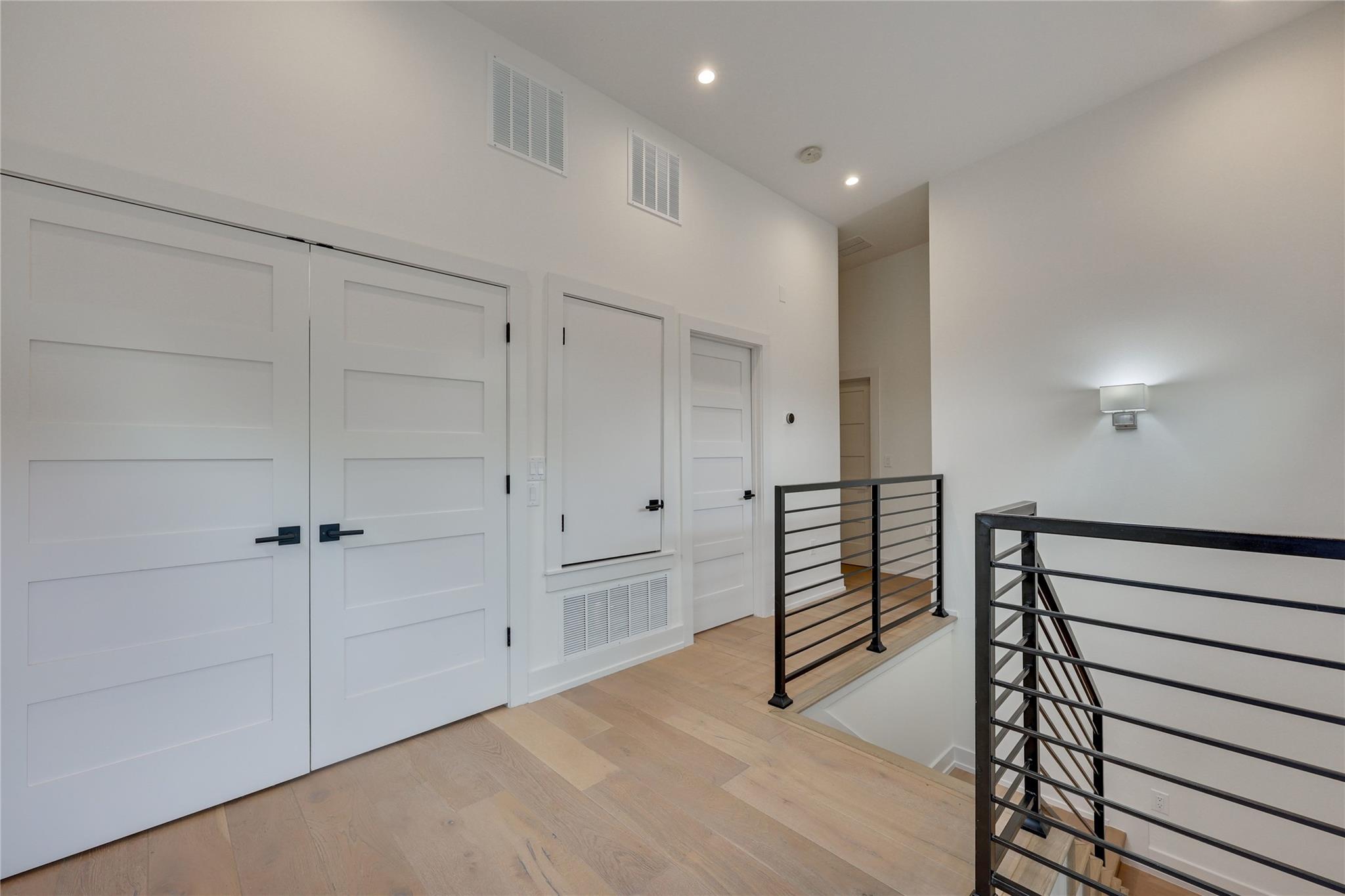 108 Tillery St # 1, Austin, TX 78702