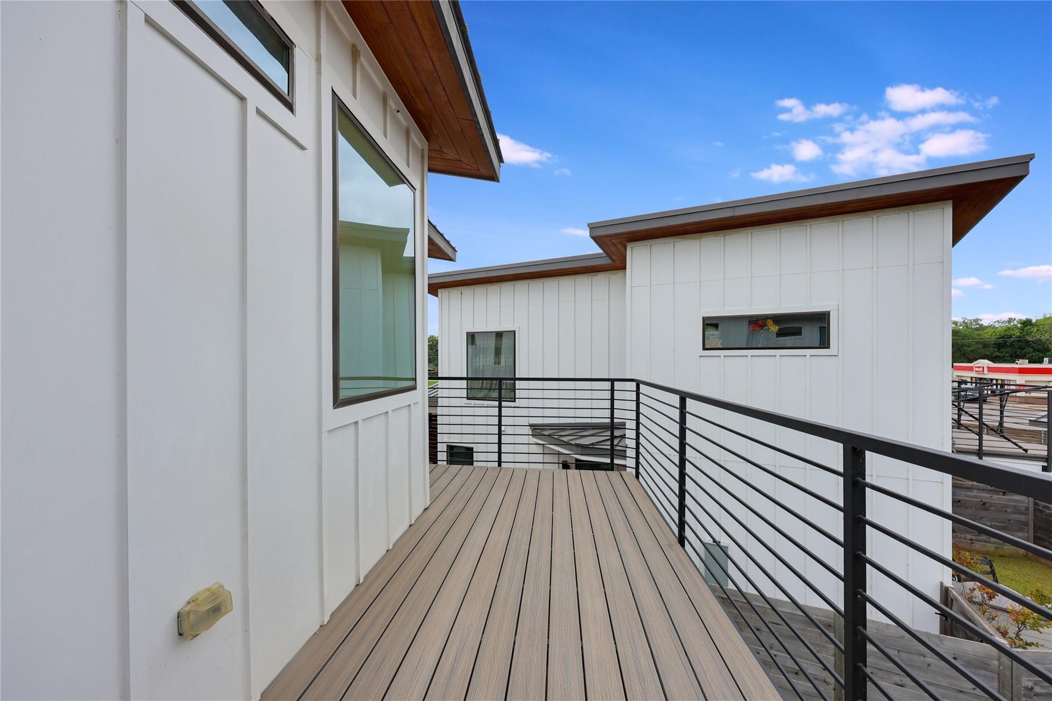 108 Tillery St # 1, Austin, TX 78702