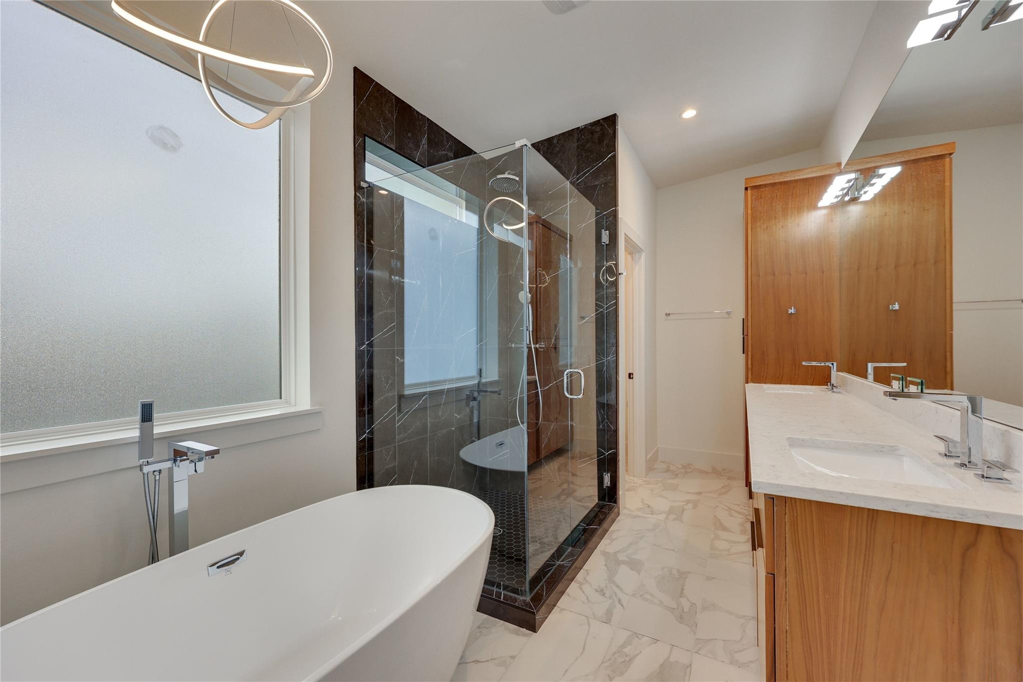 108 Tillery St # 1, Austin, TX 78702