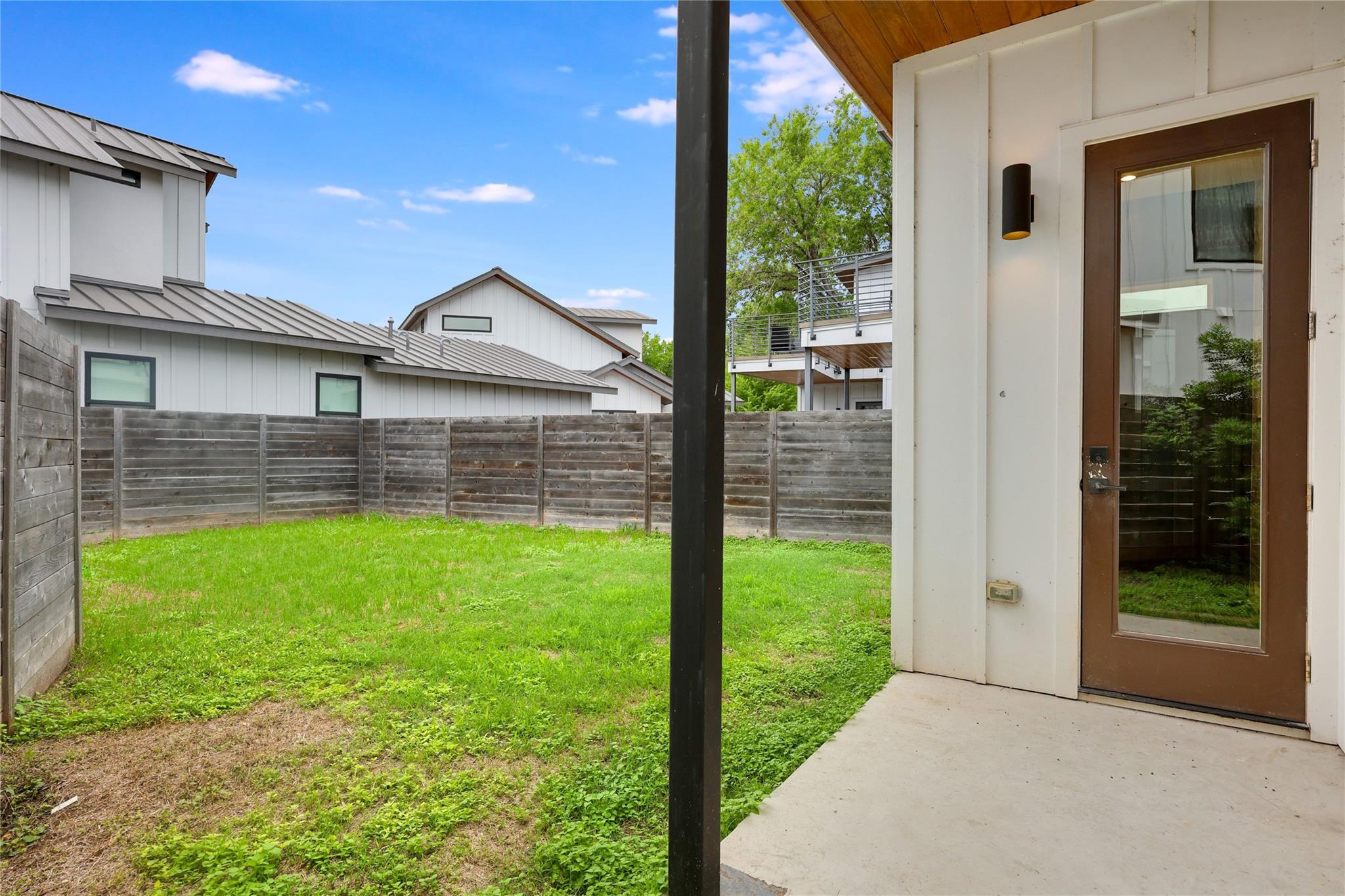 108 Tillery St # 1, Austin, TX 78702