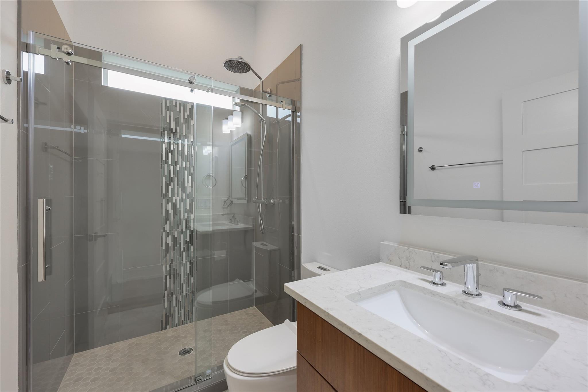 108 Tillery St # 1, Austin, TX 78702