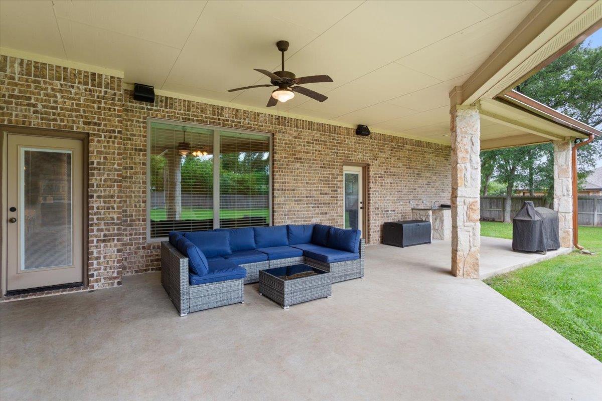 910 Ridgeoak Dr, Belton, TX 76513