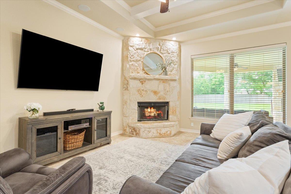 910 Ridgeoak Dr, Belton, TX 76513