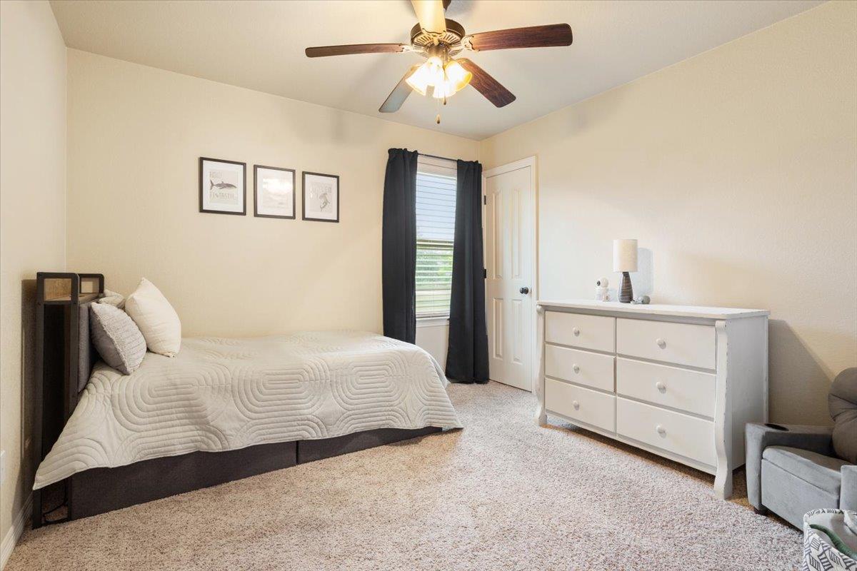 910 Ridgeoak Dr, Belton, TX 76513