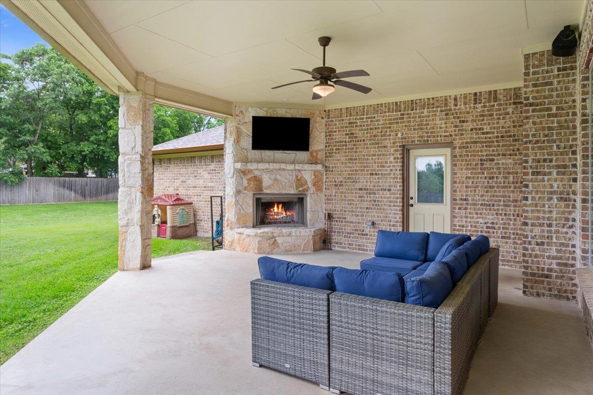 910 Ridgeoak Dr, Belton, TX 76513