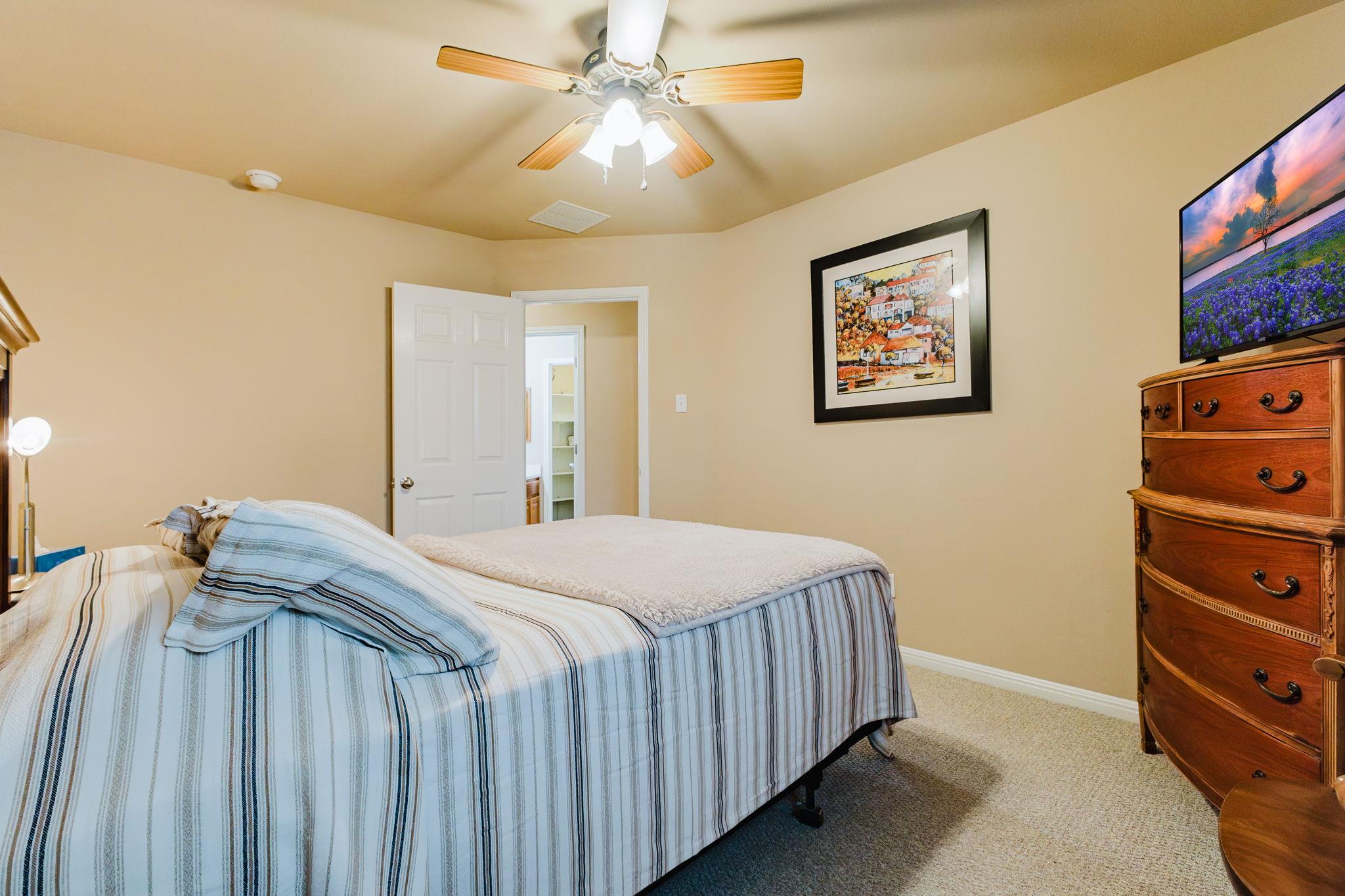 2312 Speidel Dr, Pflugerville, TX 78660