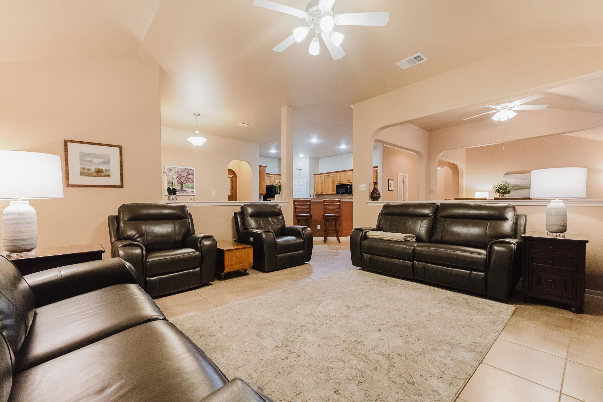 2312 Speidel Dr, Pflugerville, TX 78660