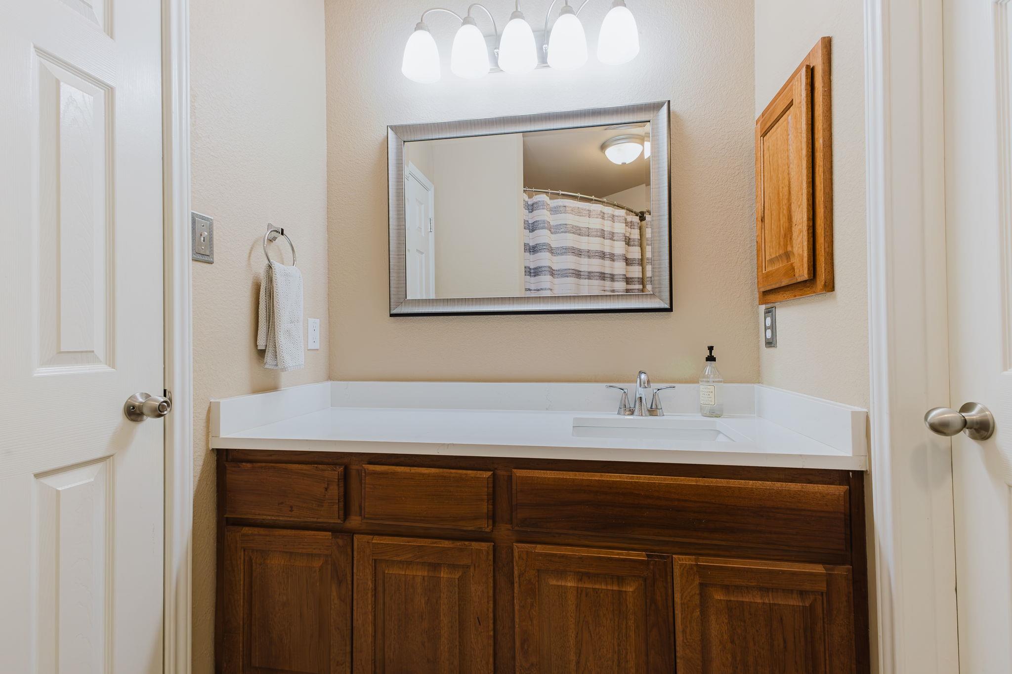 2312 Speidel Dr, Pflugerville, TX 78660