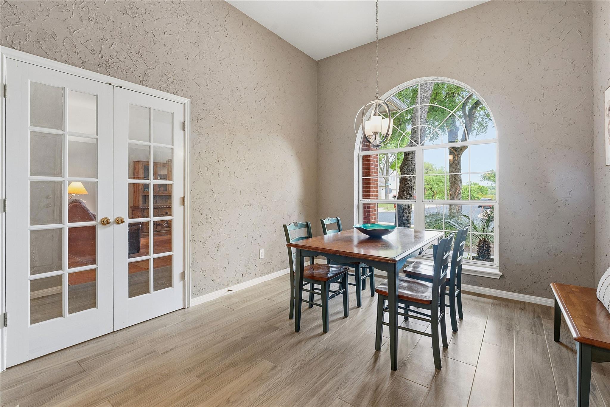 9405 Graceland Trl, Austin, TX 78717