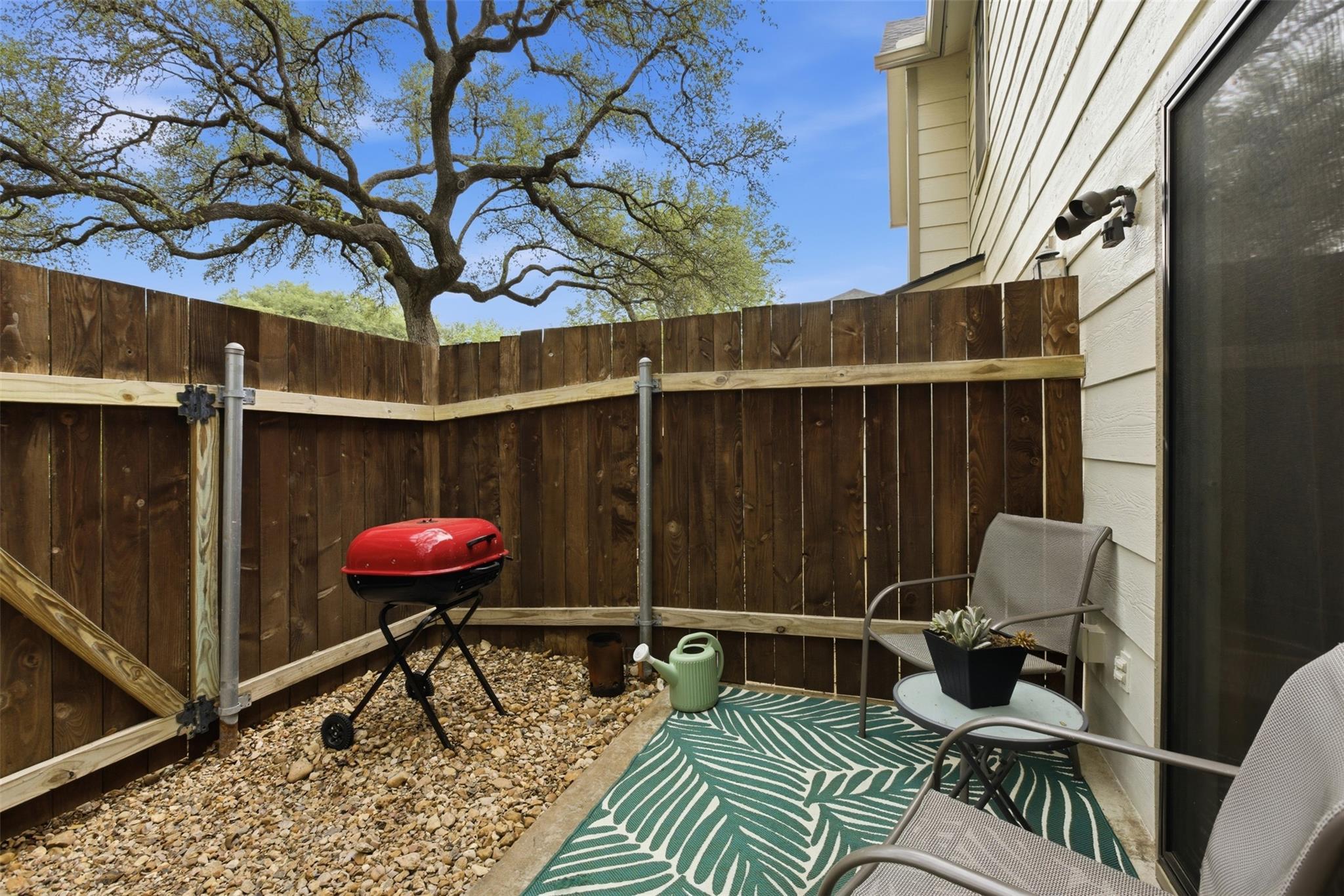 11821 Bittern Holw # 16, Austin, TX 78758