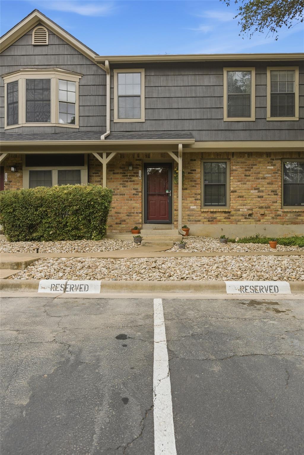 11821 Bittern Holw # 16, Austin, TX 78758