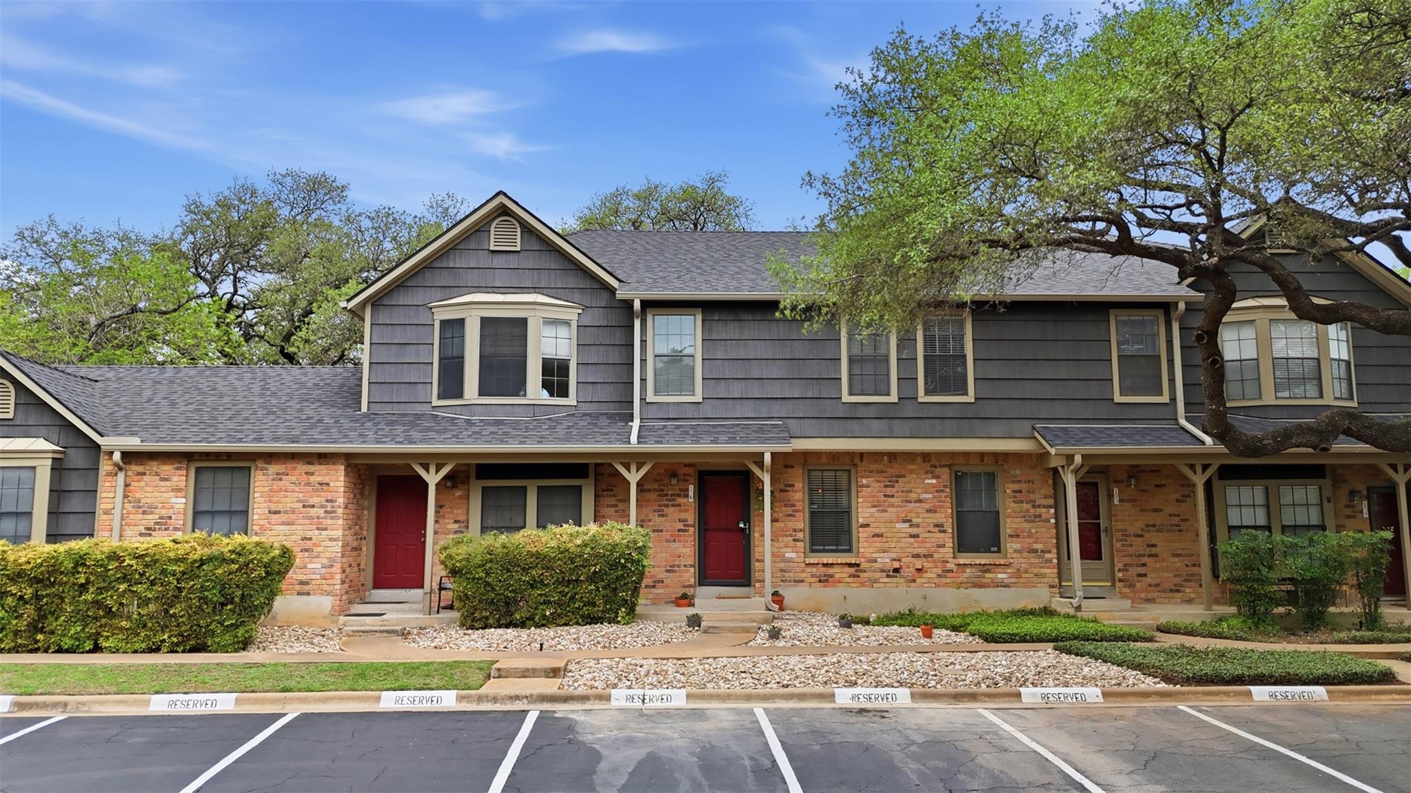 11821 Bittern Holw # 16, Austin, TX 78758