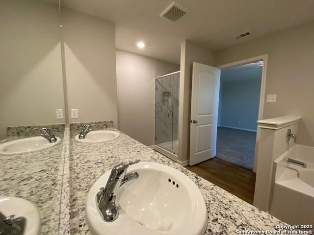 9310 Bennett Forest, Converse, TX 78109