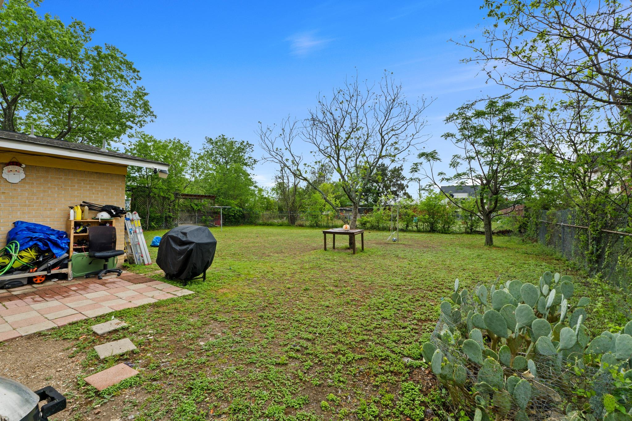 203 E Lola Dr, Austin, TX 78753