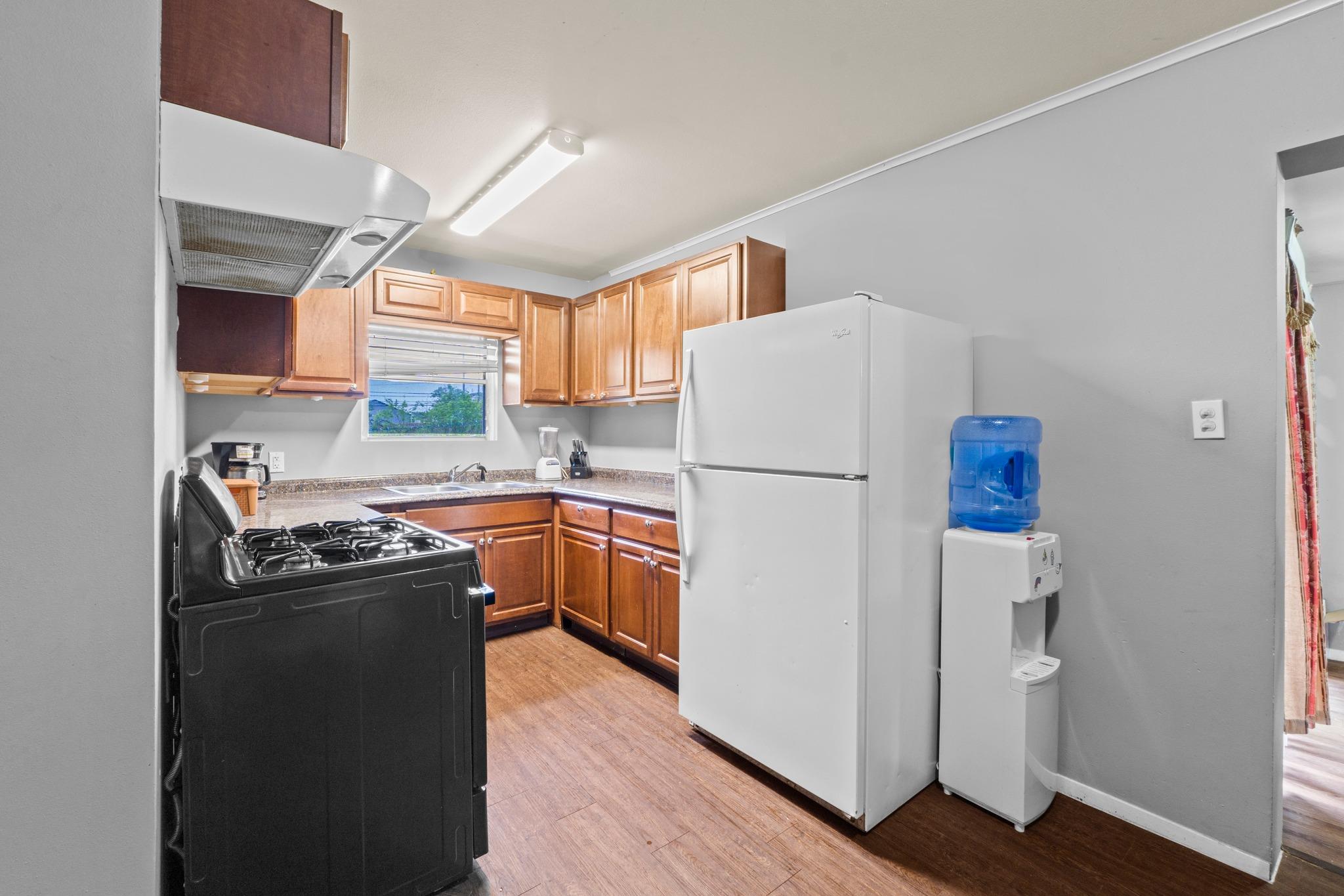 203 E Lola Dr, Austin, TX 78753