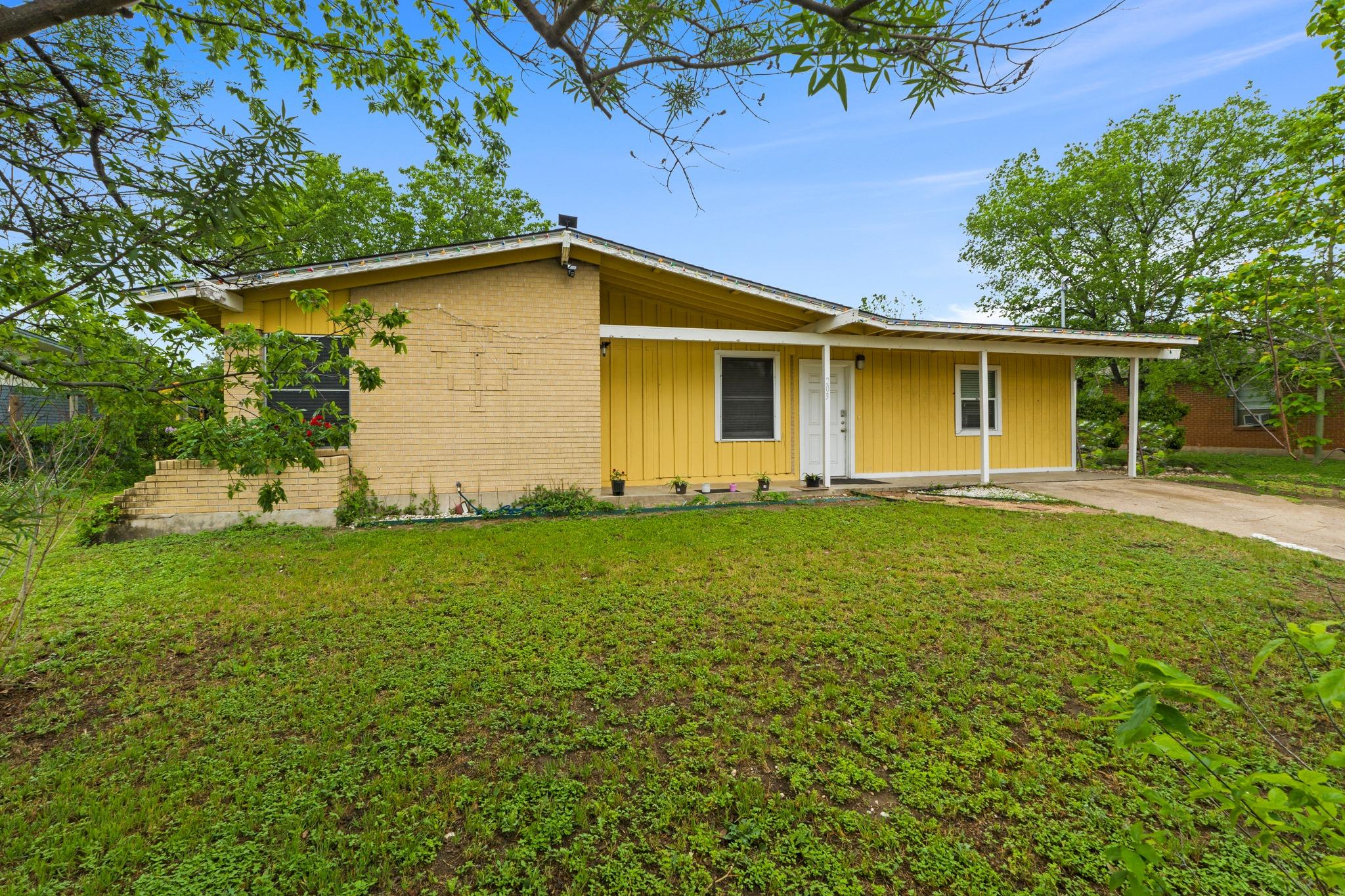203 E Lola Dr, Austin, TX 78753