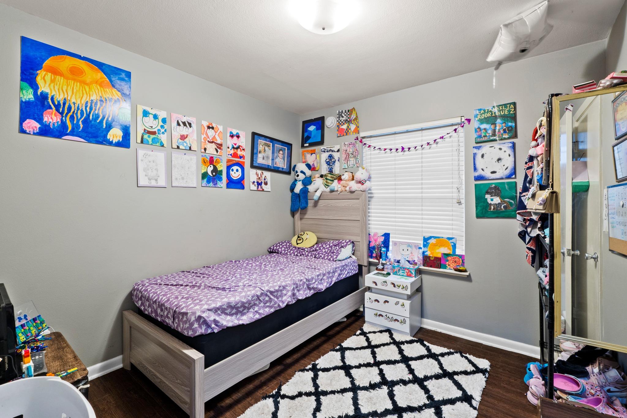 203 E Lola Dr, Austin, TX 78753