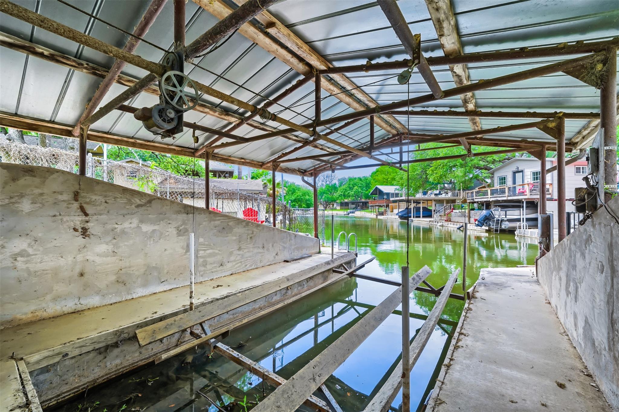 1406 Highland Dr, Marble Falls, TX 78654