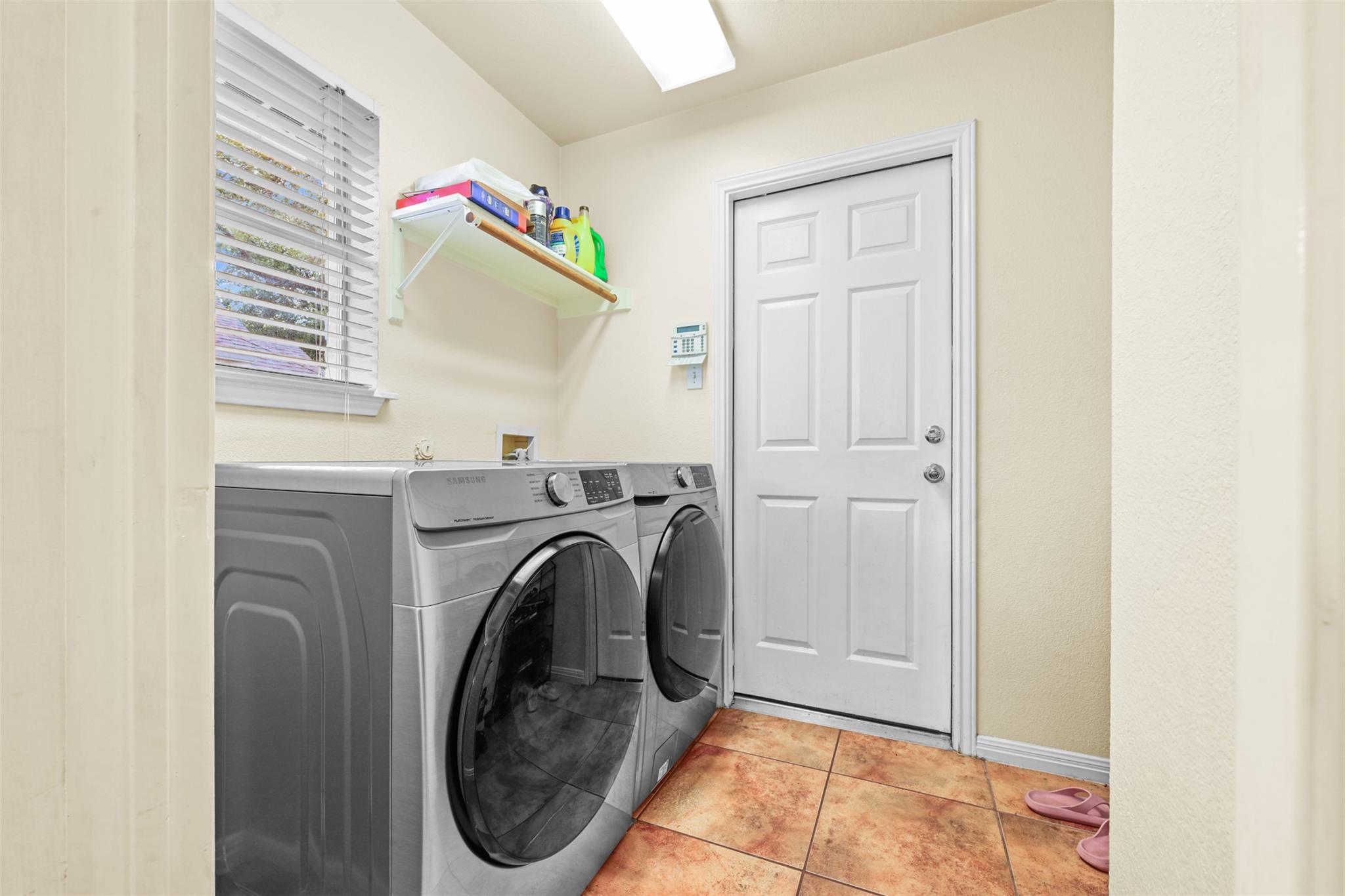 6006 Barletta Dr, Round Rock, TX 78681