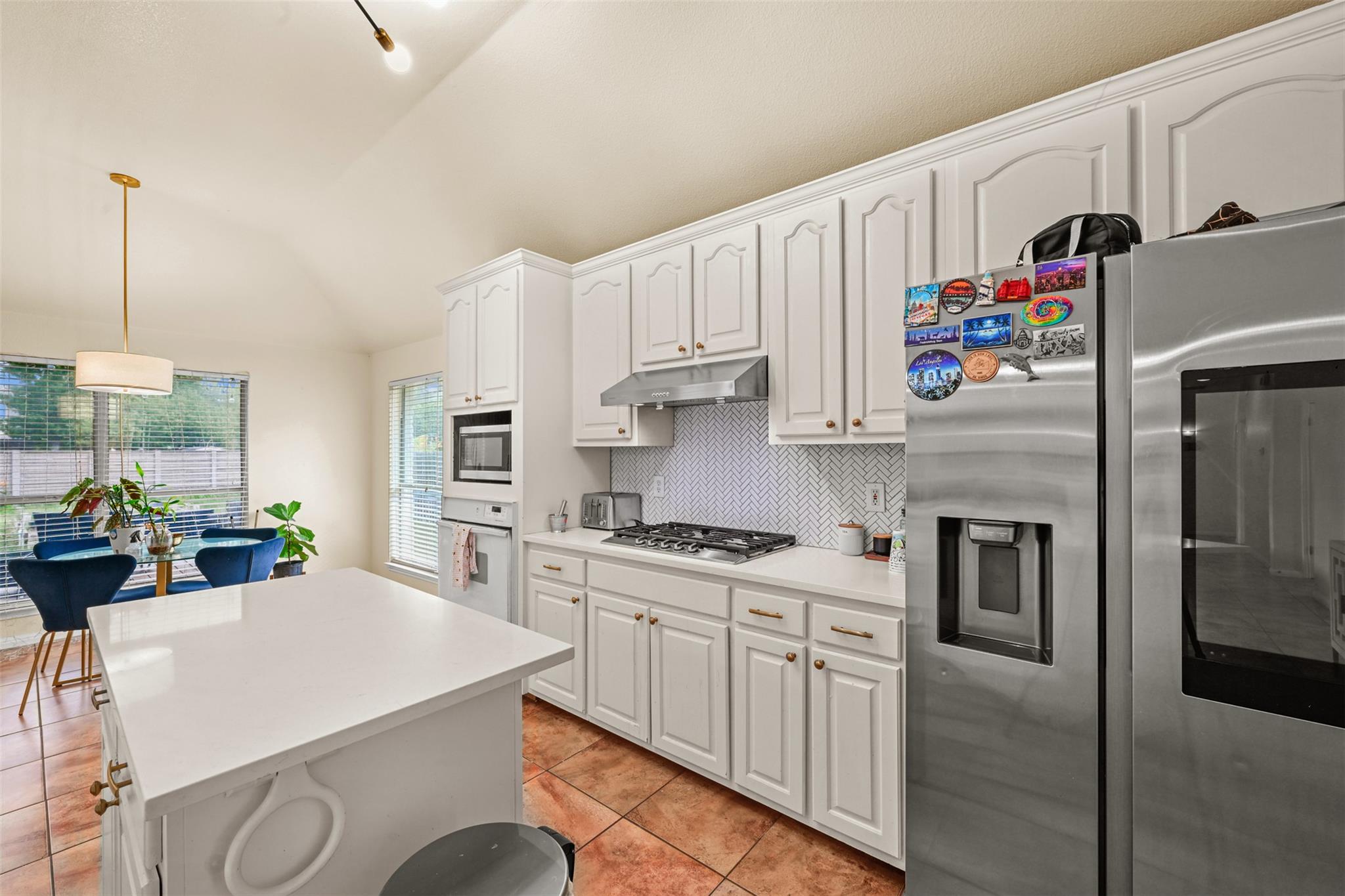 6006 Barletta Dr, Round Rock, TX 78681