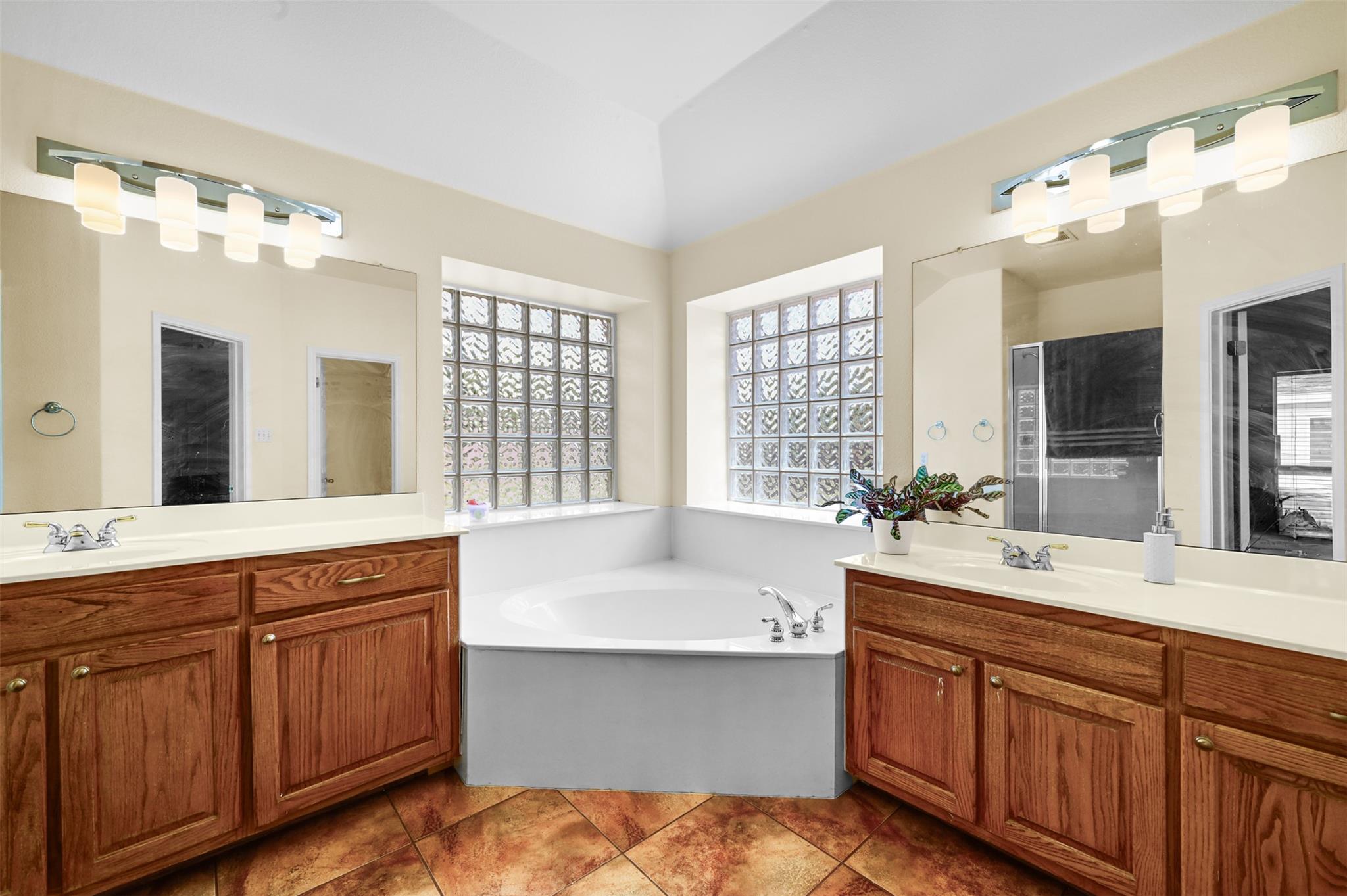 6006 Barletta Dr, Round Rock, TX 78681