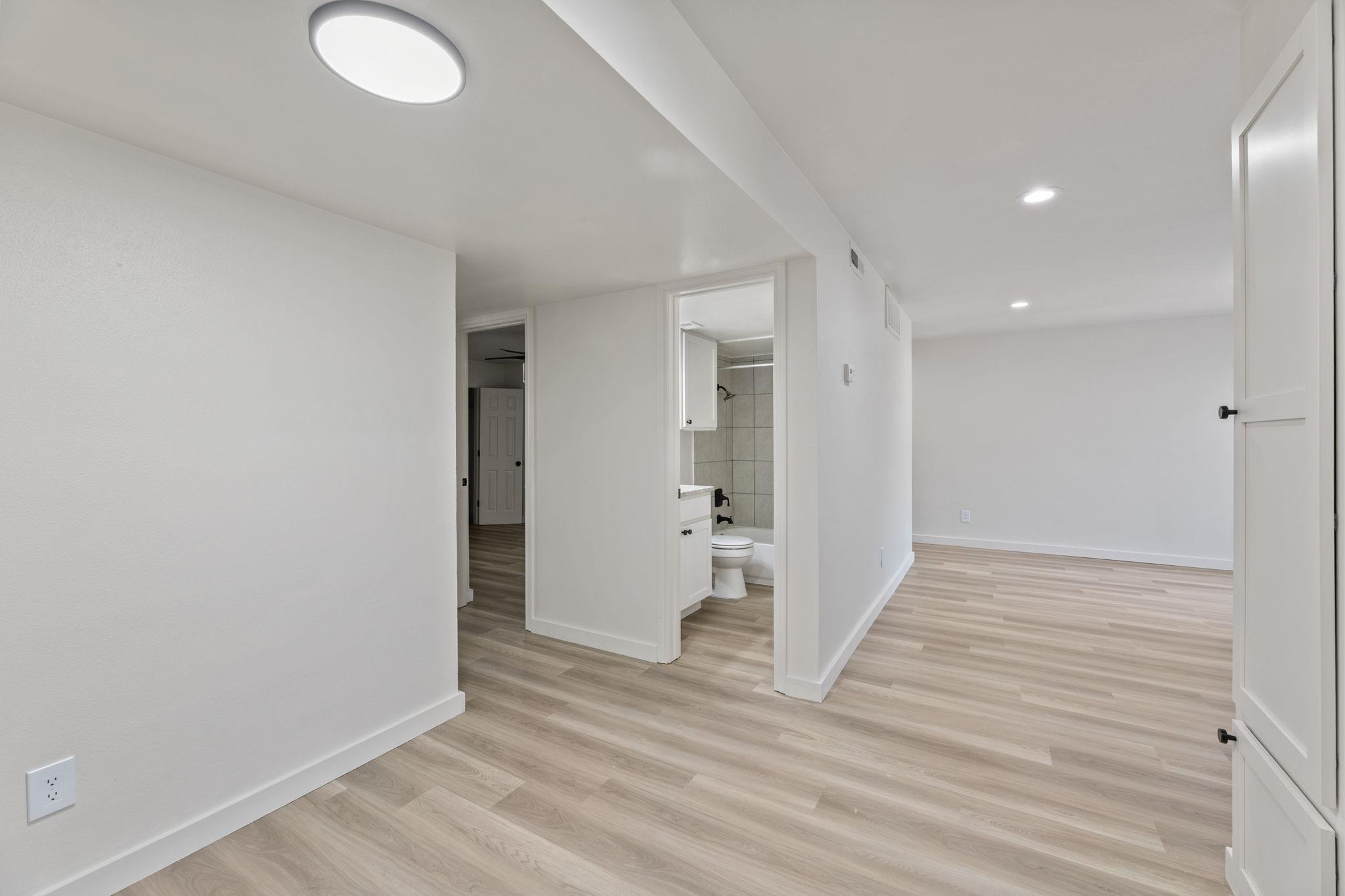 3819 Southway Dr # 105, Austin, TX 78704