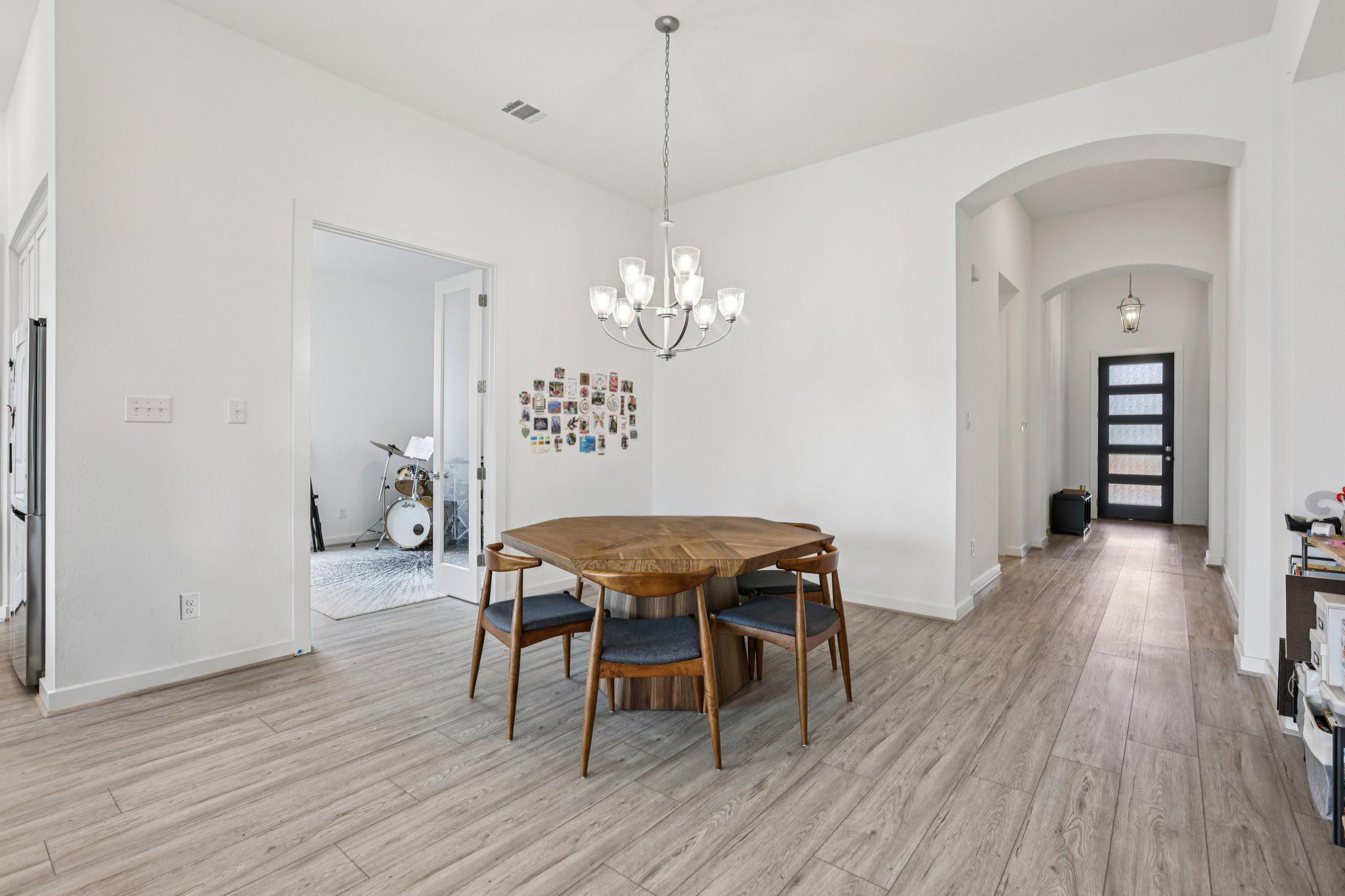 930 Nautical Loop, Kyle, TX 78640