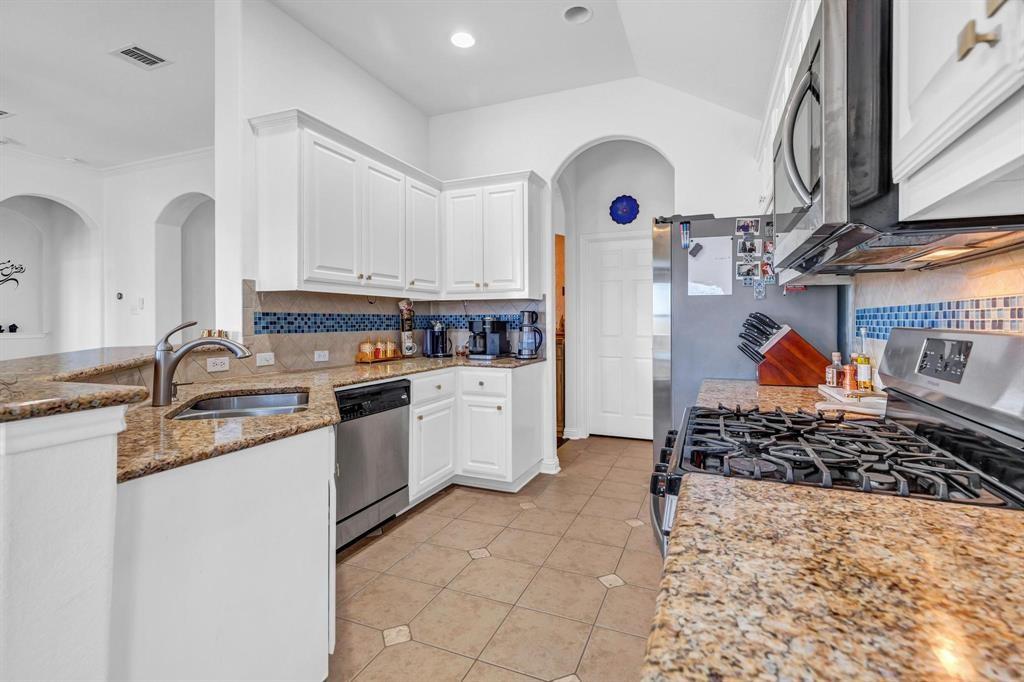 1610 Hidden Springs Path, Round Rock, TX 78665