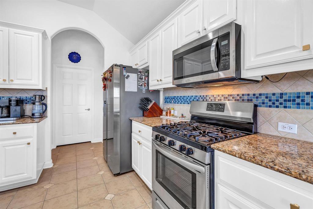 1610 Hidden Springs Path, Round Rock, TX 78665