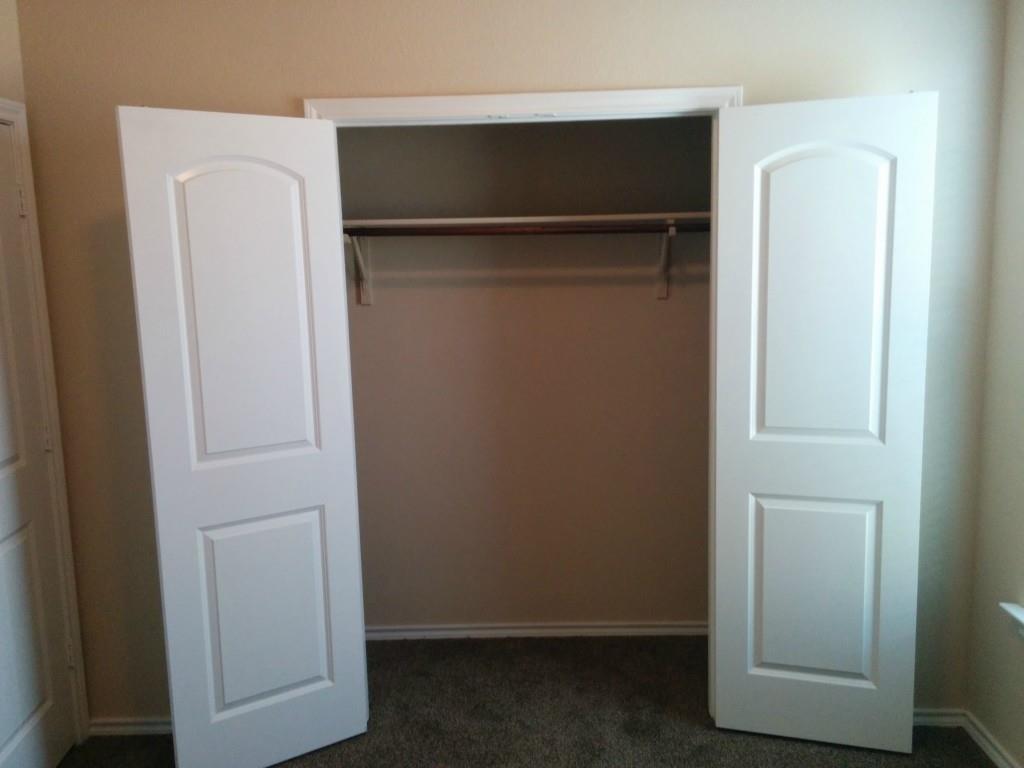 149 Creekside Villa Dr, Kyle, TX 78640