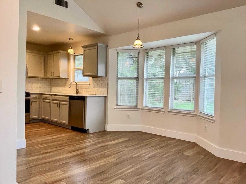 613 Millcreek Ln, Leander, TX 78641