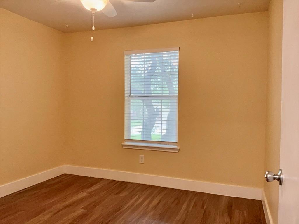 613 Millcreek Ln, Leander, TX 78641