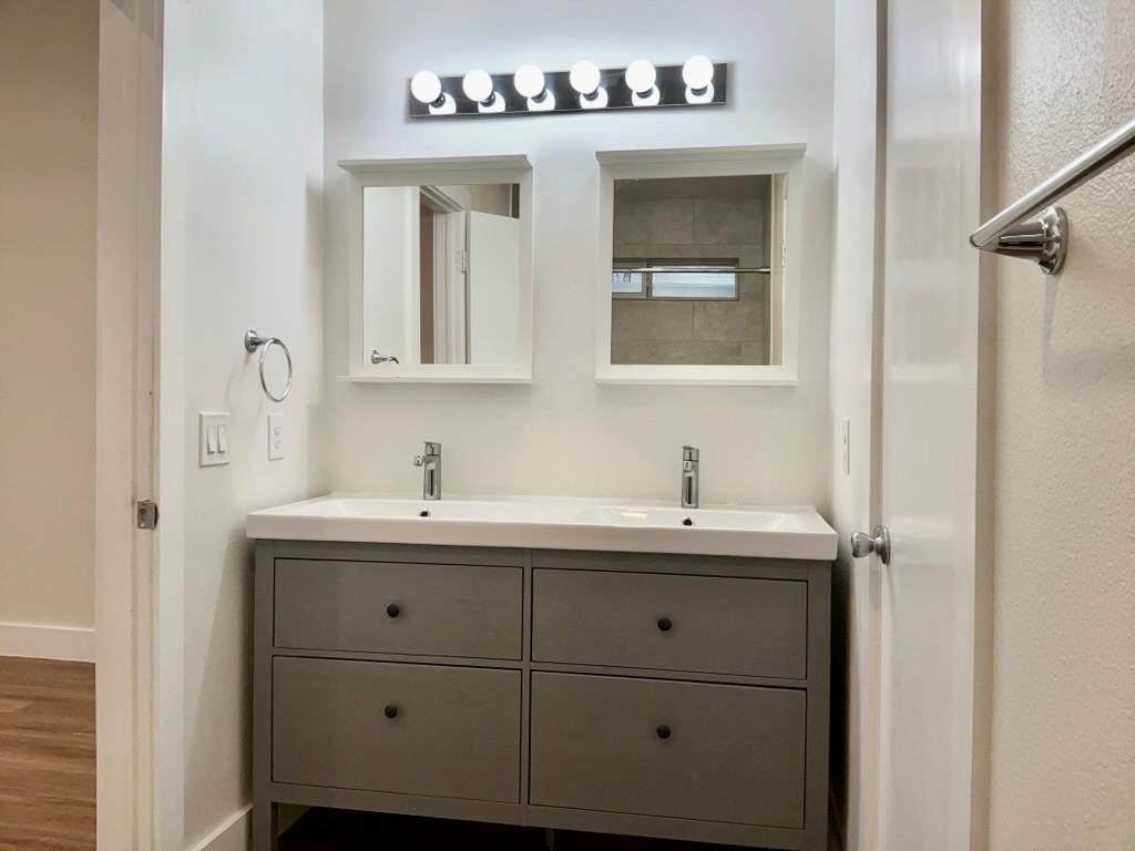 613 Millcreek Ln, Leander, TX 78641