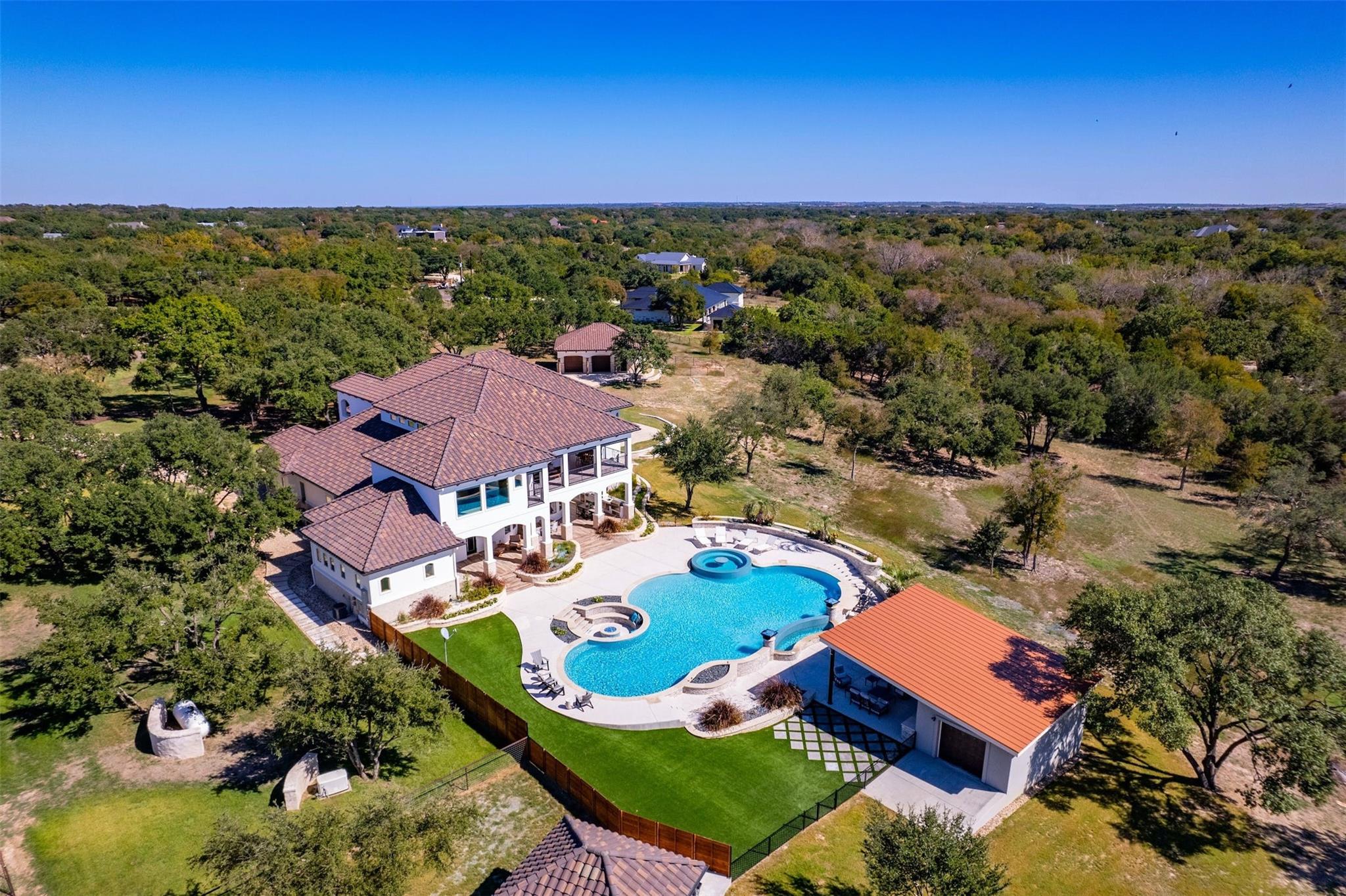 1355 Crystal Springs Ct, Salado, TX 76571