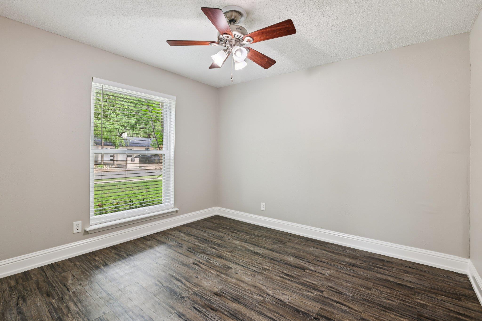 5900 Gateshead Dr, Austin, TX 78745