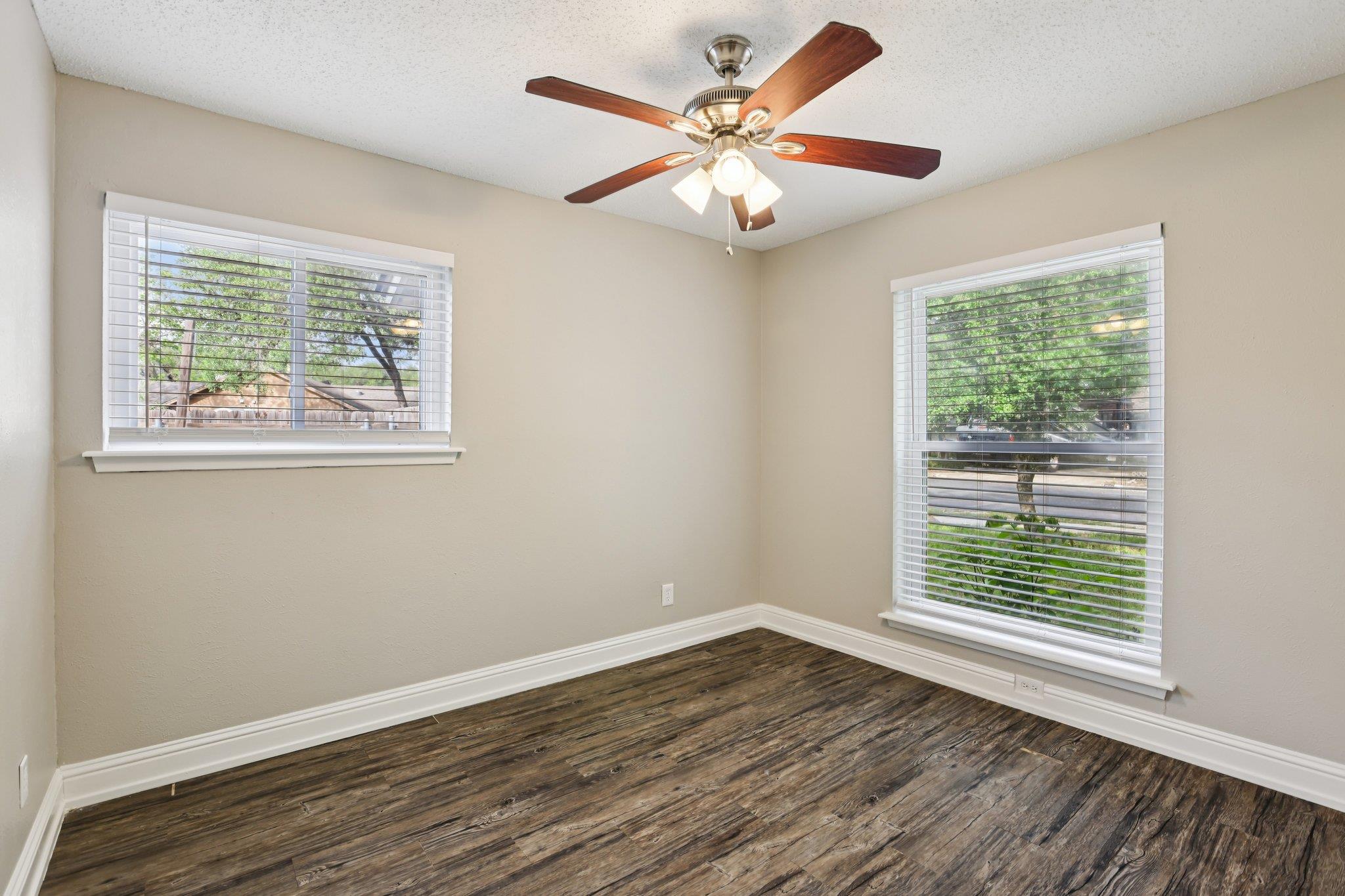 5900 Gateshead Dr, Austin, TX 78745