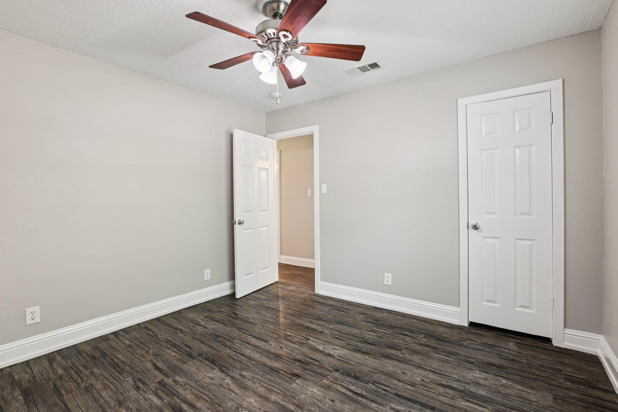 5900 Gateshead Dr, Austin, TX 78745