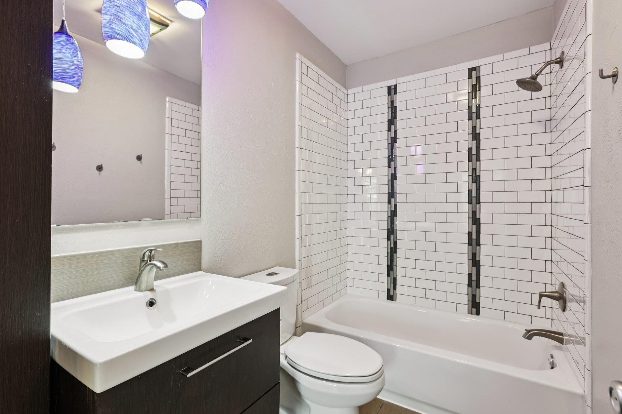 5900 Gateshead Dr, Austin, TX 78745