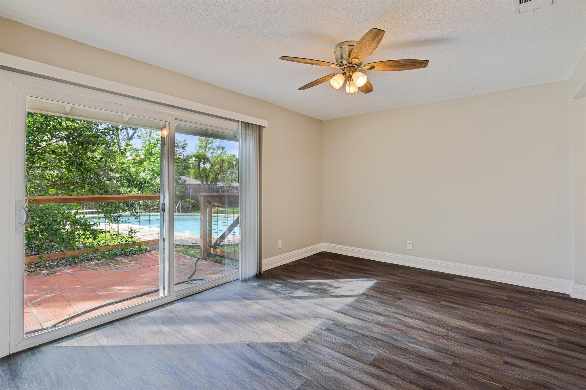 5900 Gateshead Dr, Austin, TX 78745