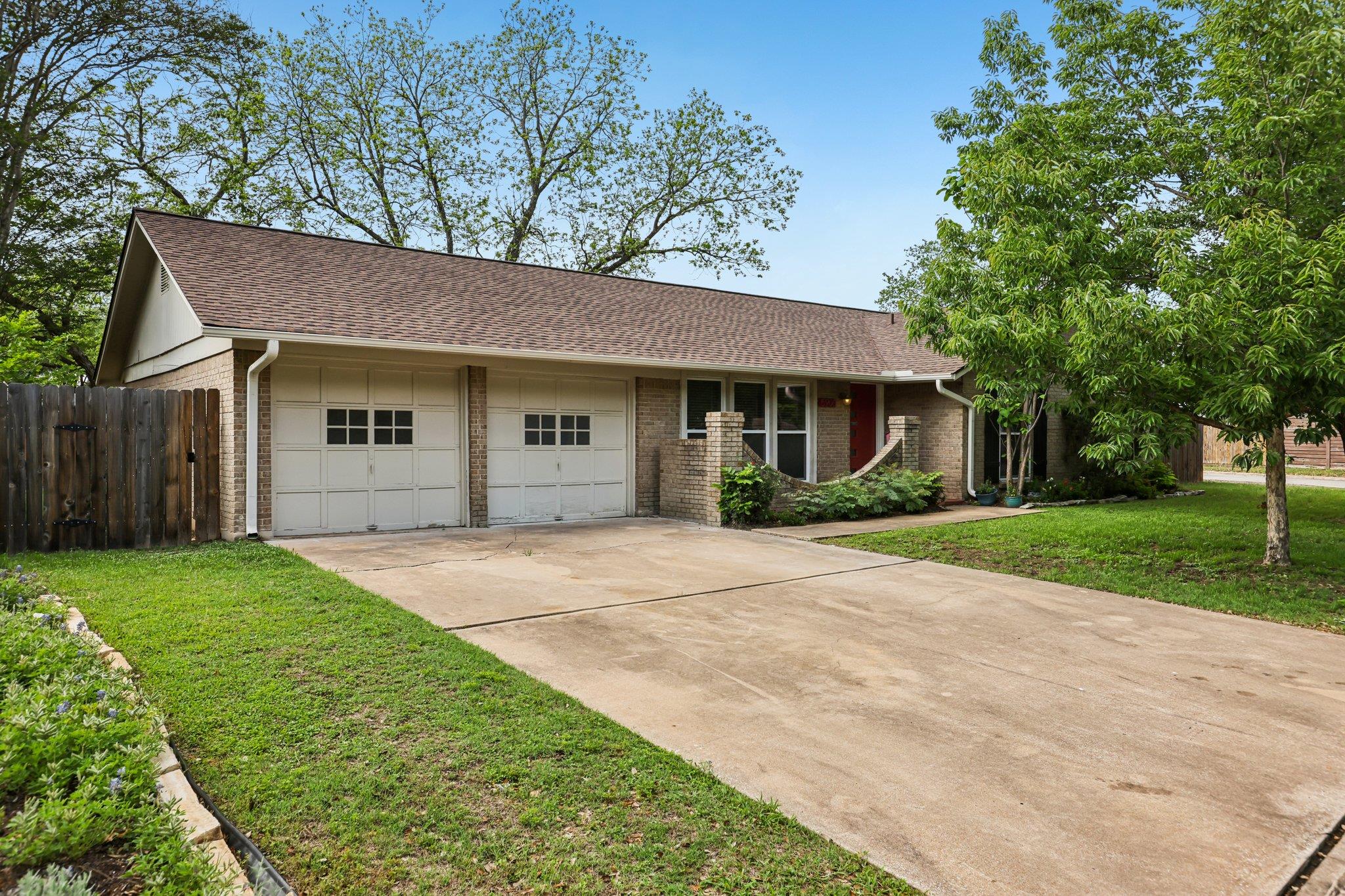 5900 Gateshead Dr, Austin, TX 78745