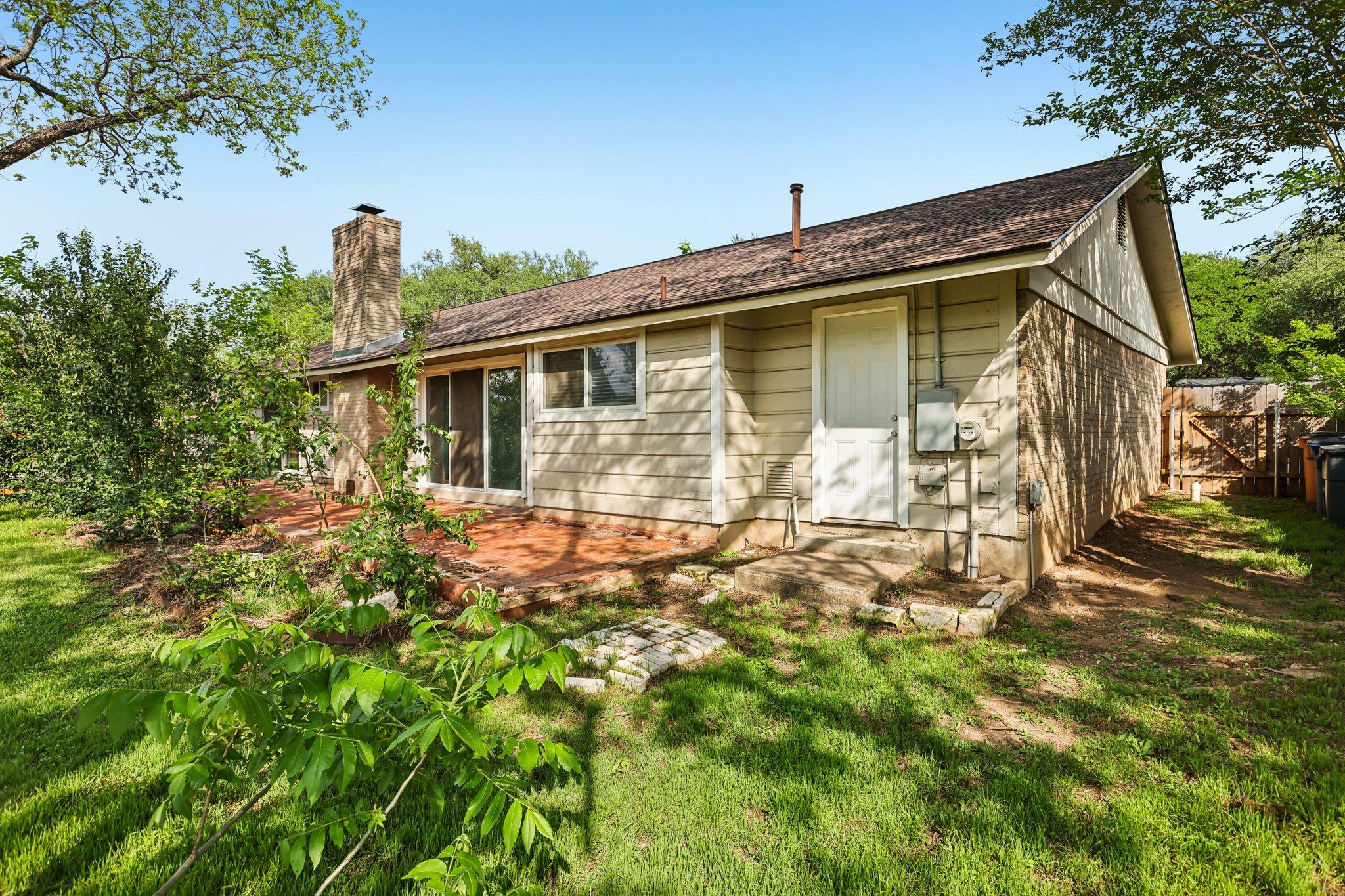 5900 Gateshead Dr, Austin, TX 78745