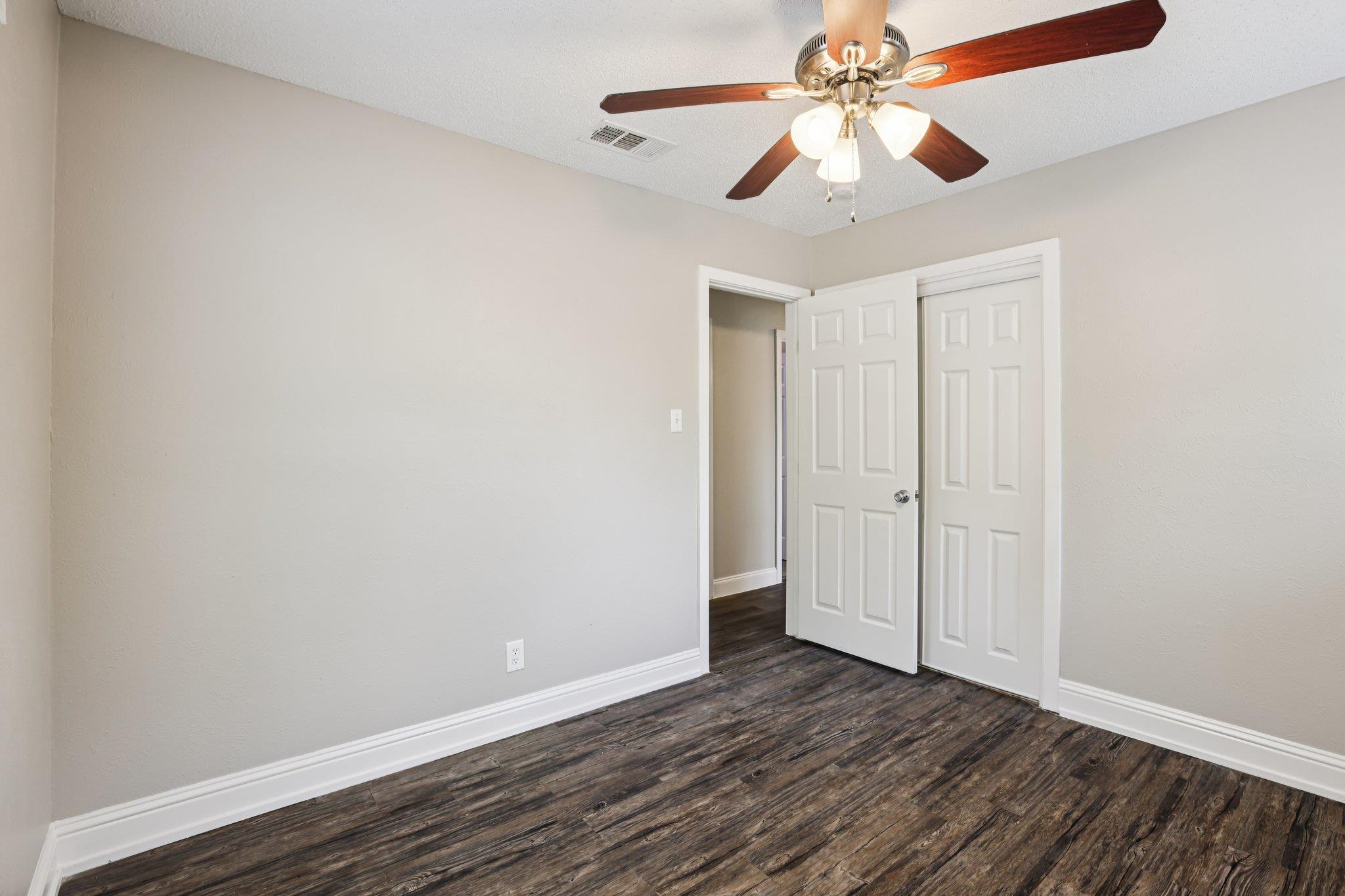 5900 Gateshead Dr, Austin, TX 78745