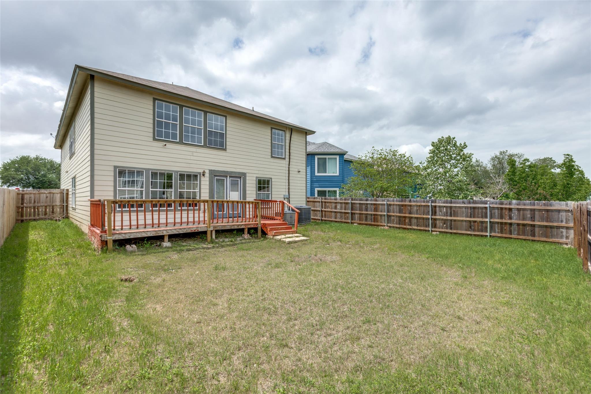 2219 Georgian Dr, Georgetown, TX 78626