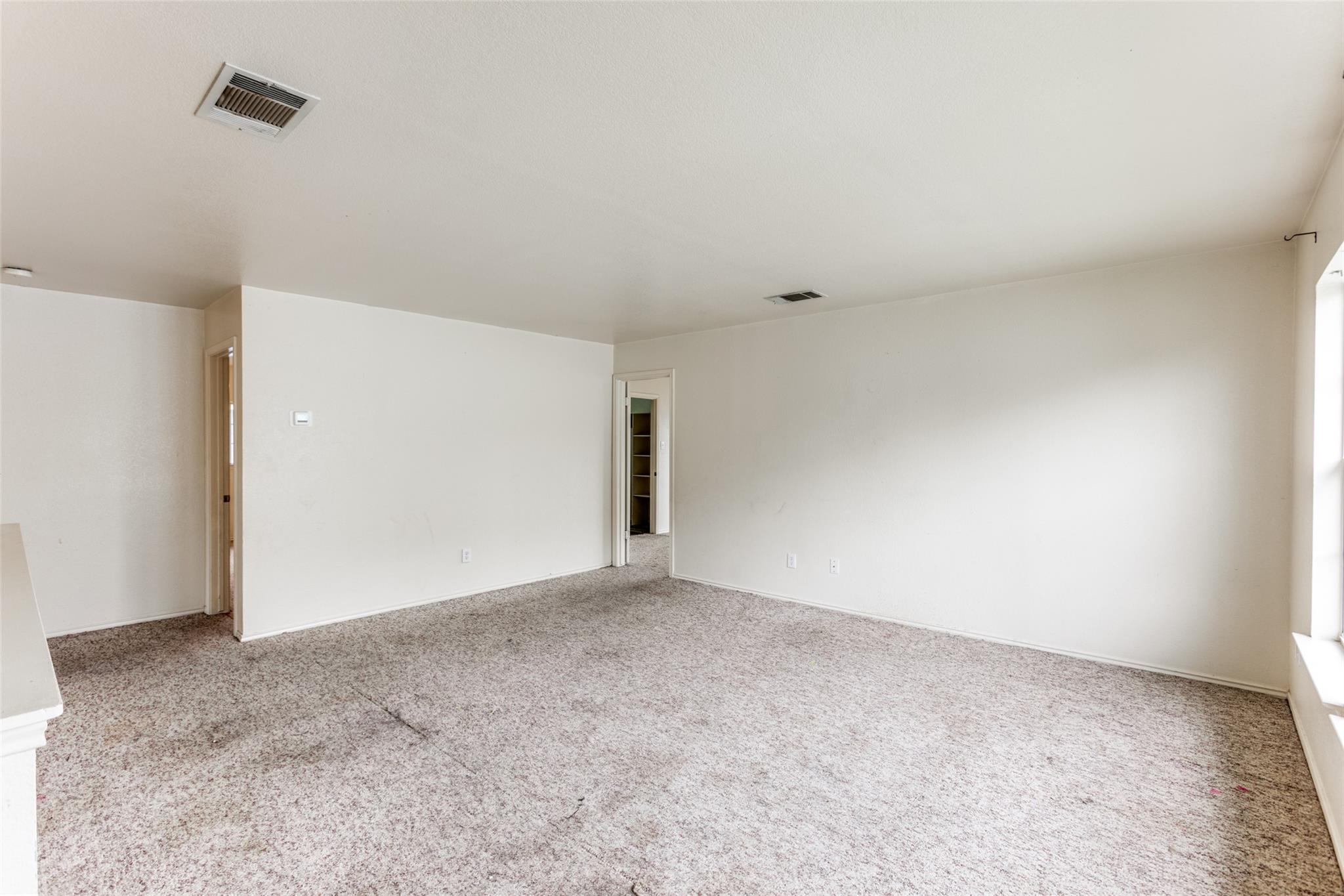 2219 Georgian Dr, Georgetown, TX 78626