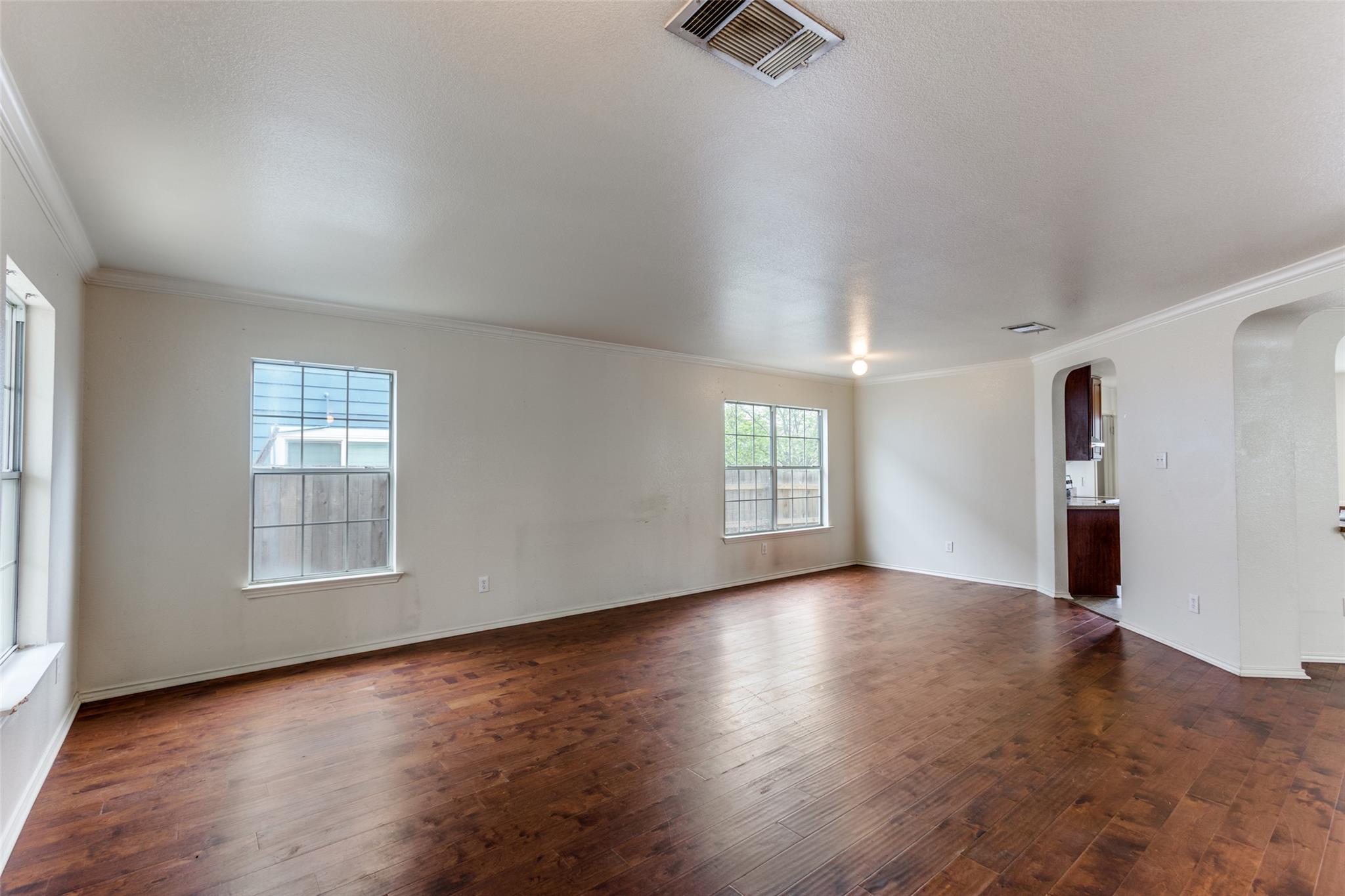 2219 Georgian Dr, Georgetown, TX 78626