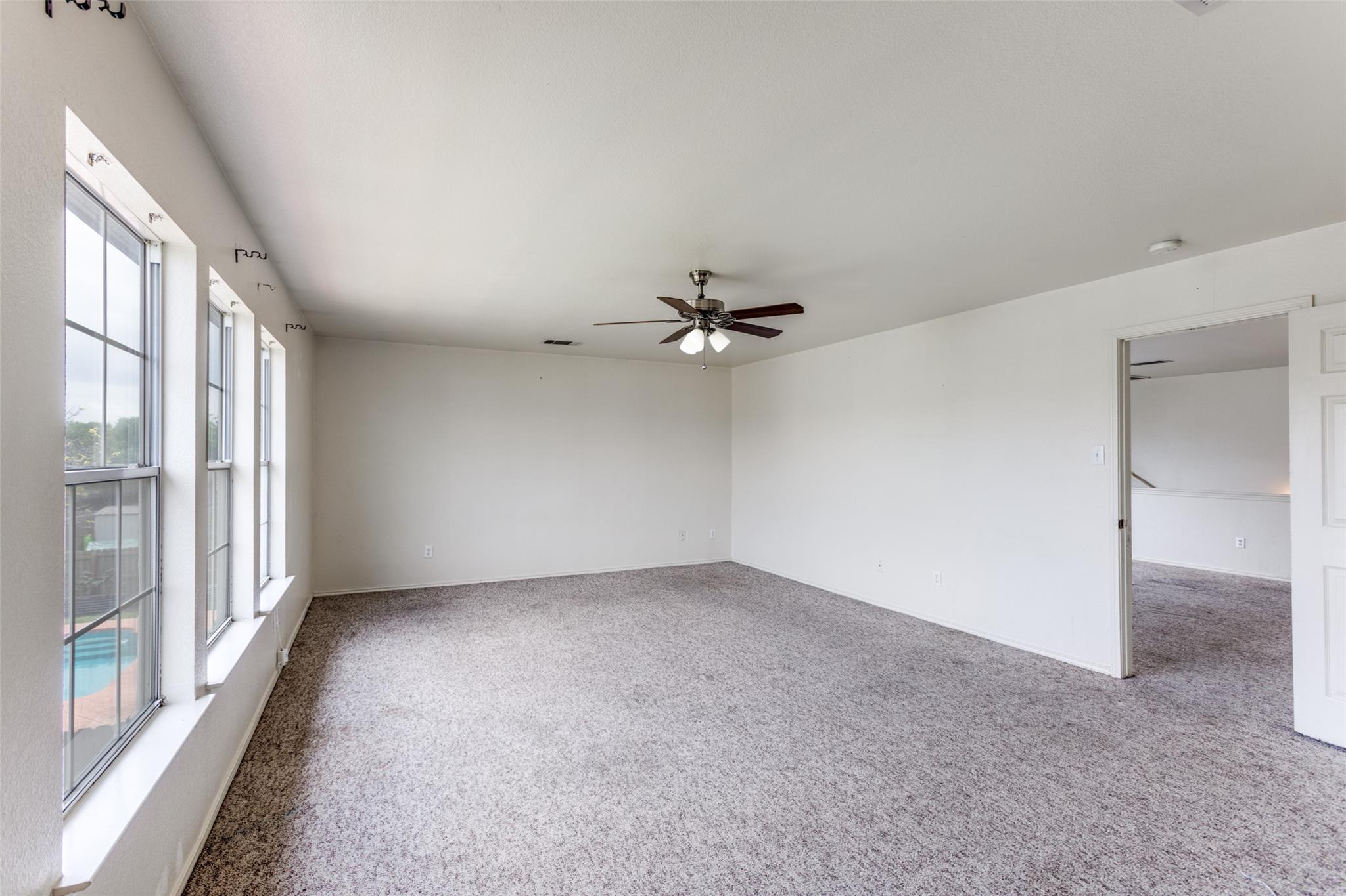 2219 Georgian Dr, Georgetown, TX 78626