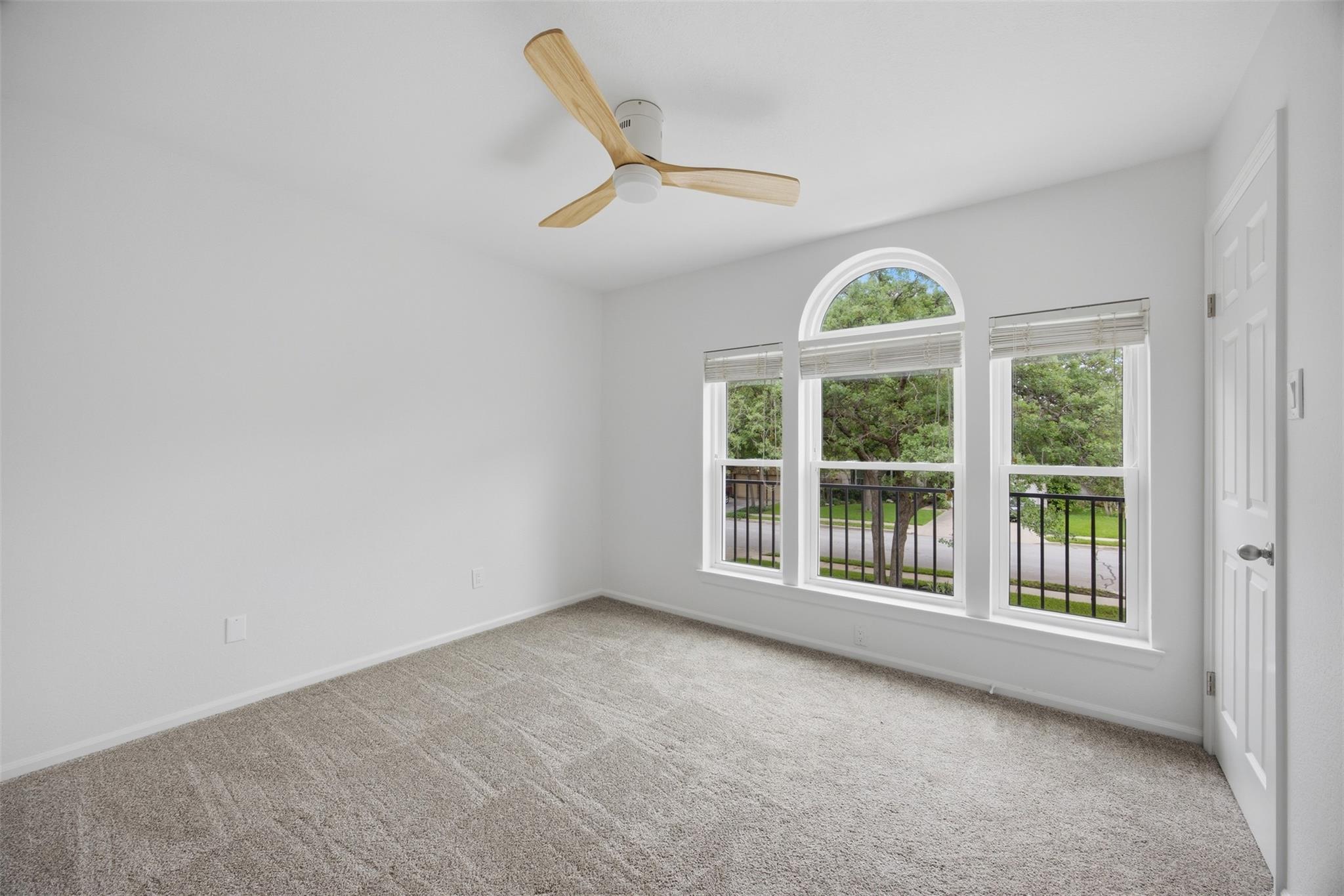 2212 Mockingbird Dr, Round Rock, TX 78681
